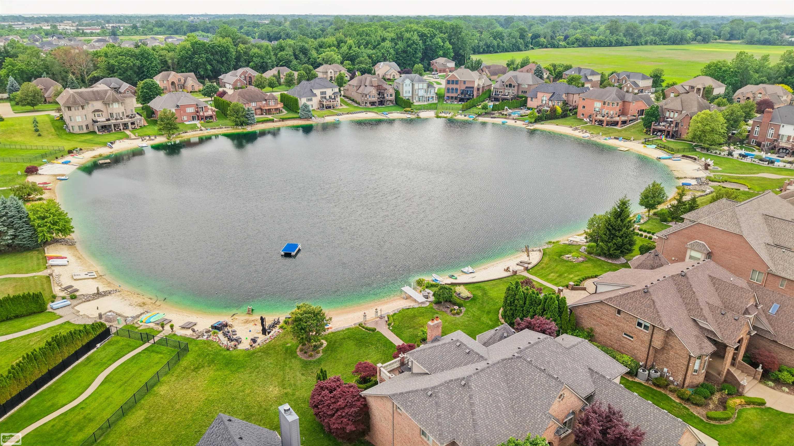 main property photo 61