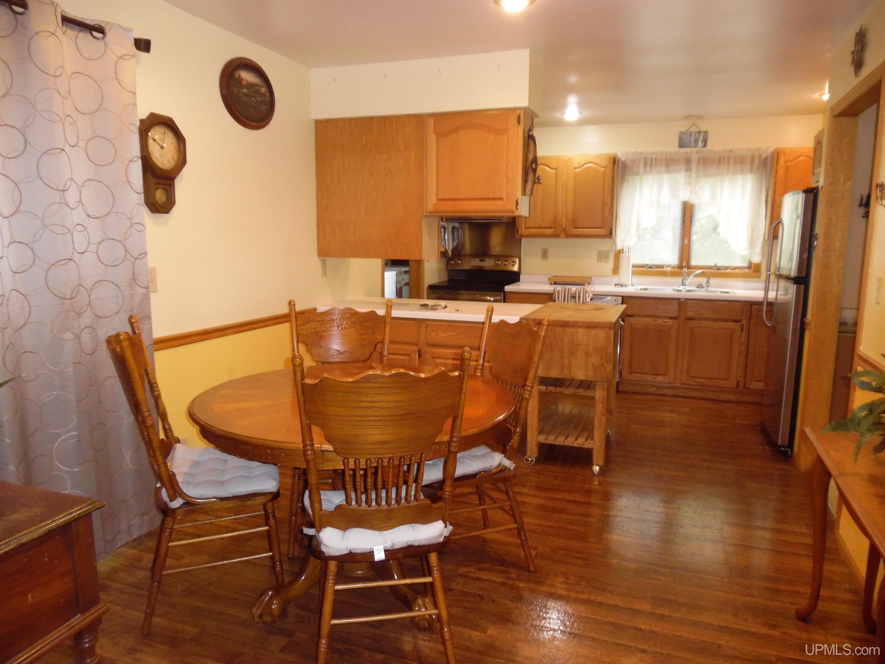 property viewer photo 17
