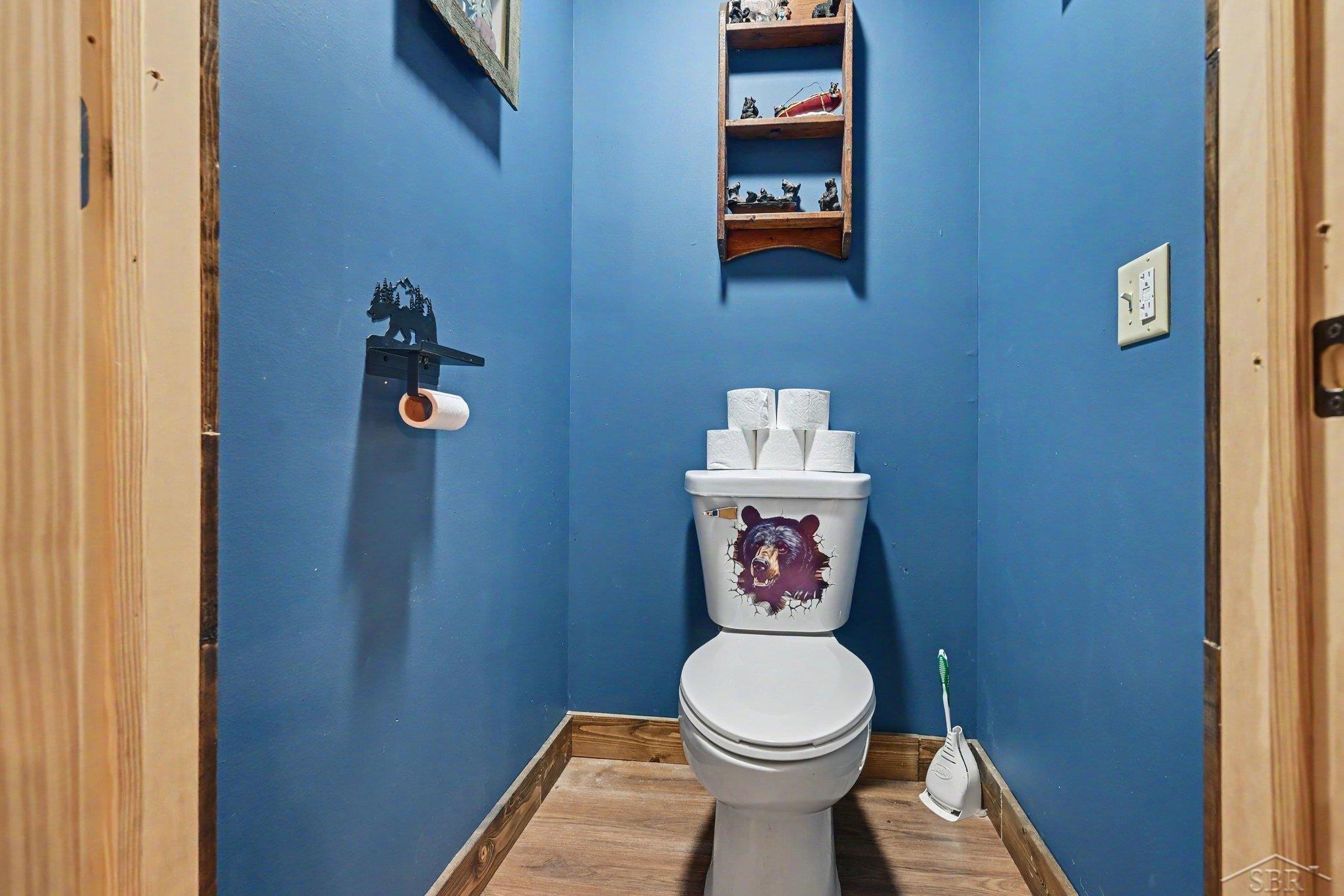 main property photo 9