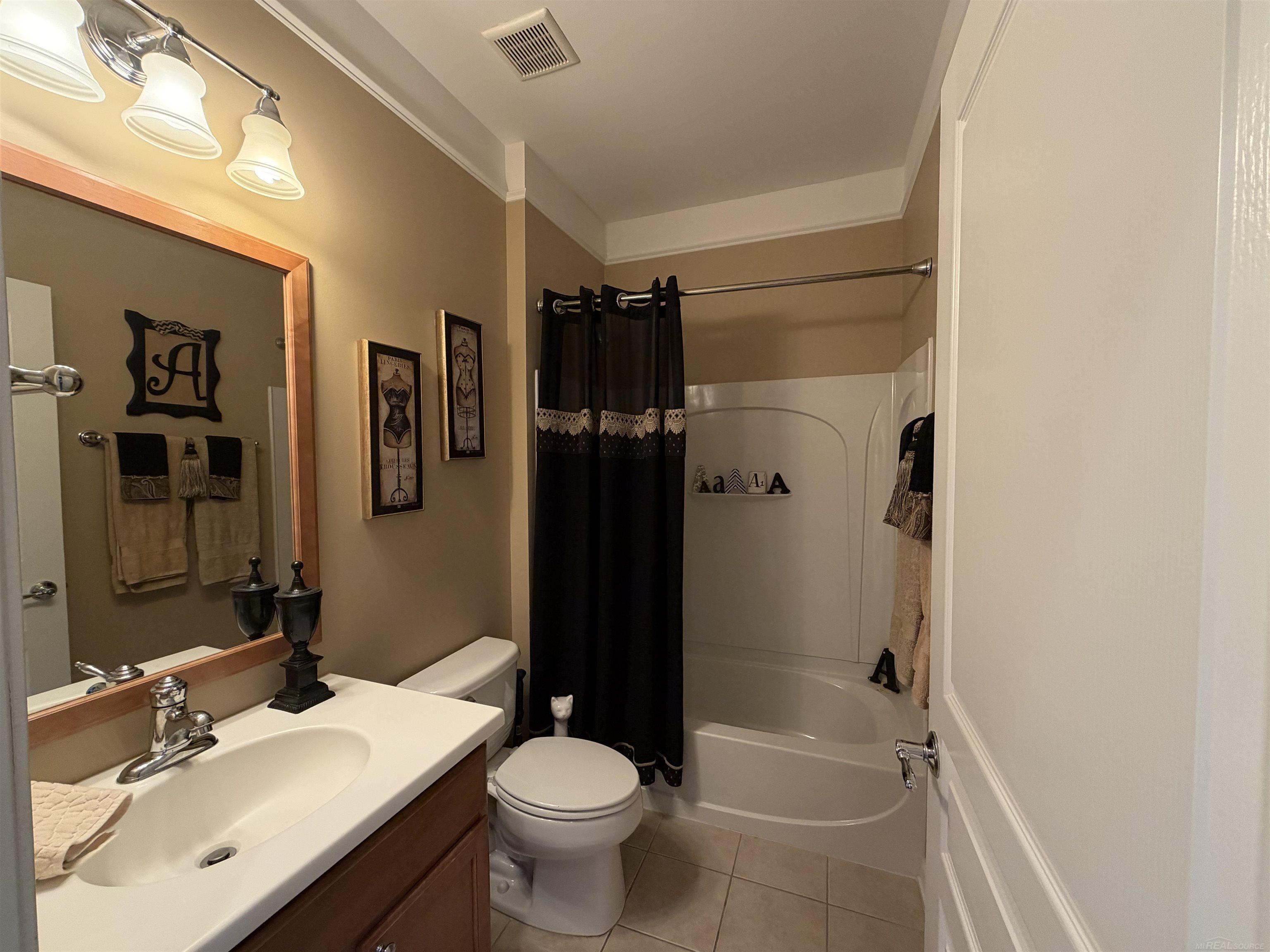 property viewer photo 14