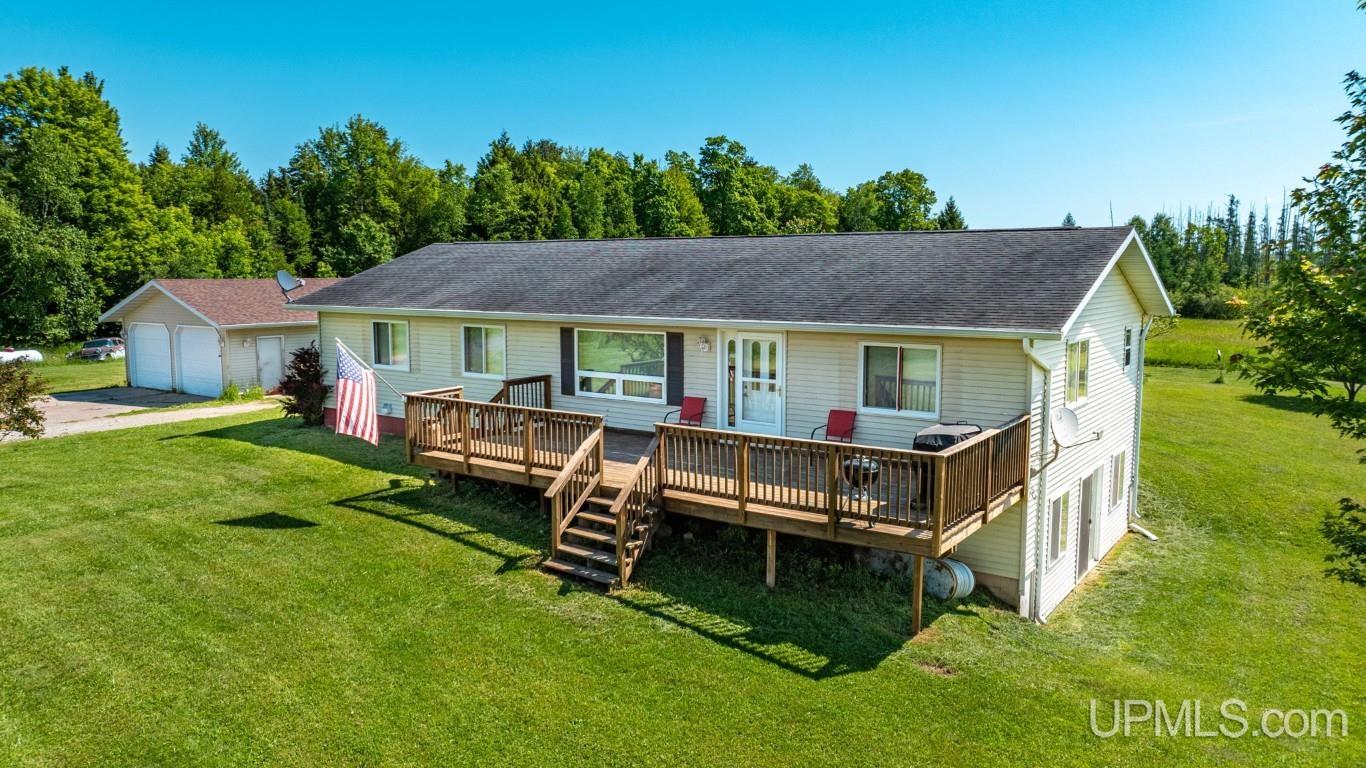 main property photo 0
