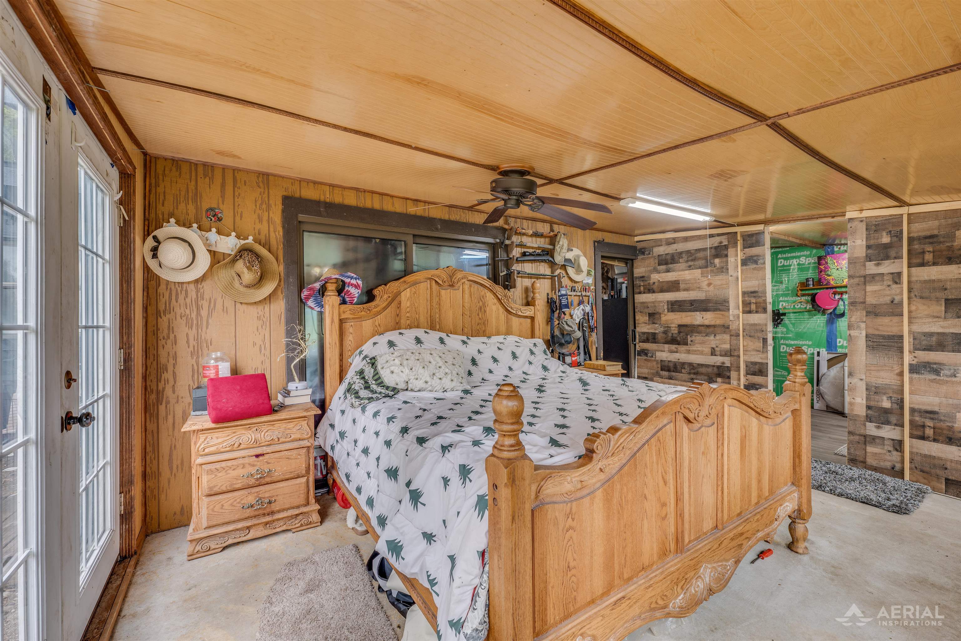 main property photo 25