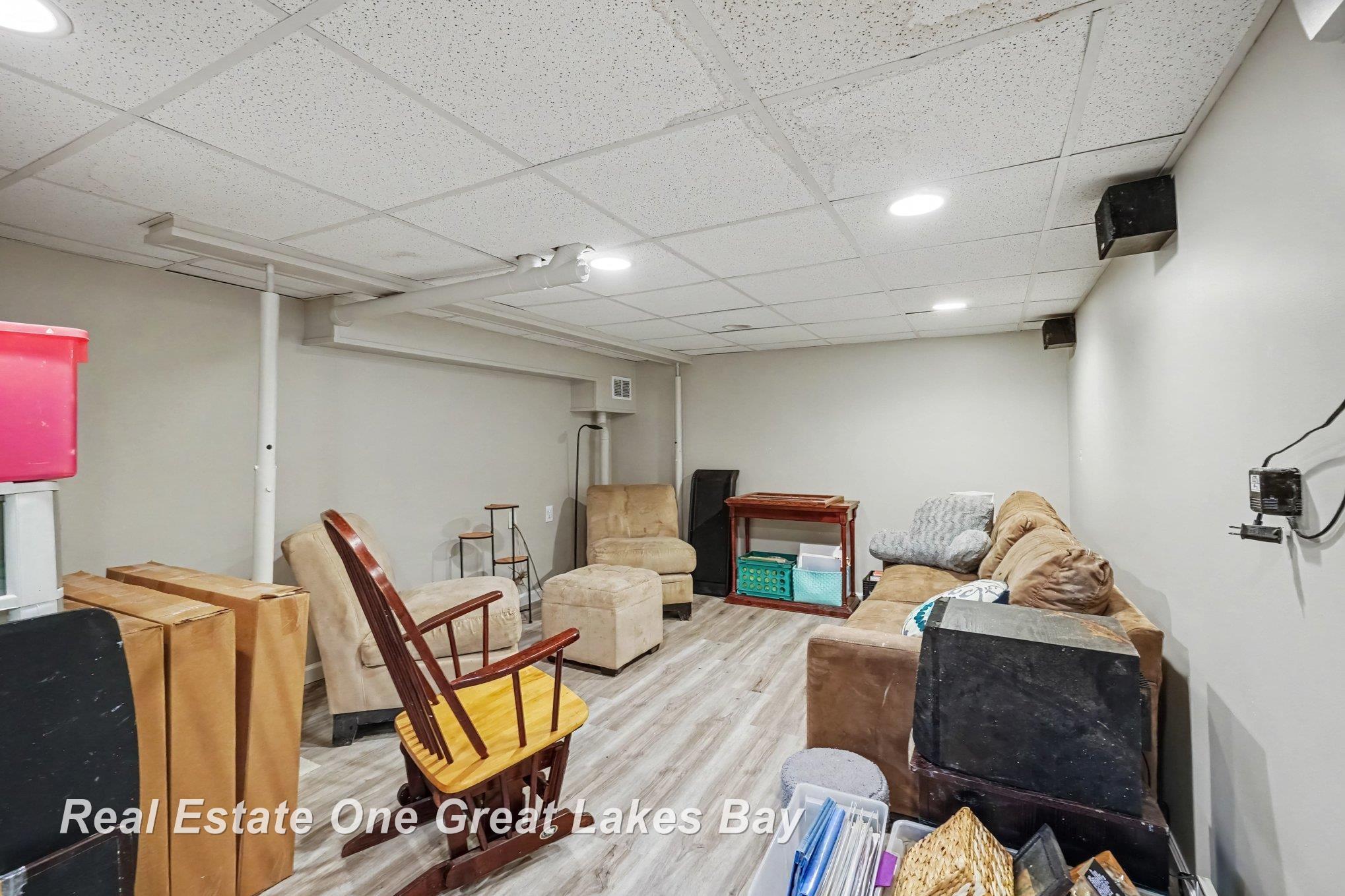property viewer photo 19