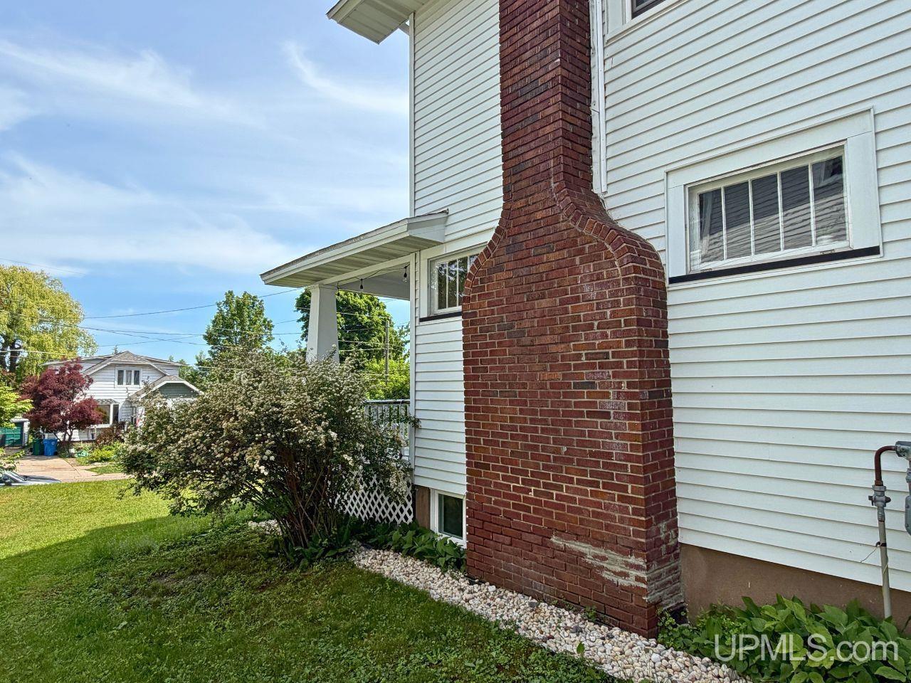 main property photo 51