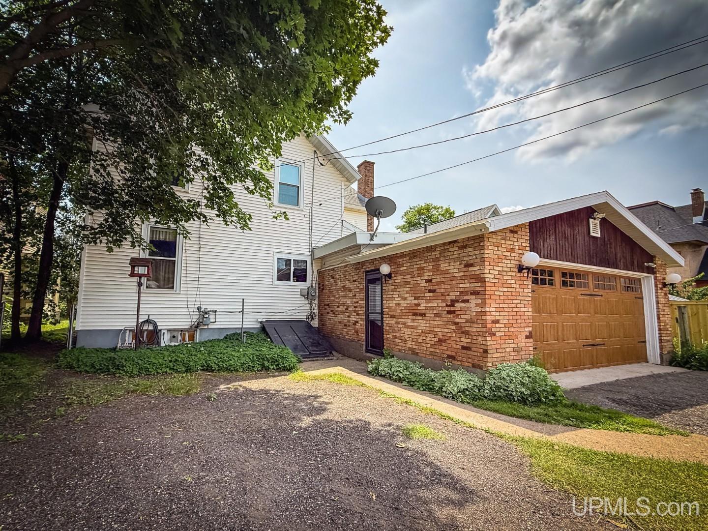 main property photo 87