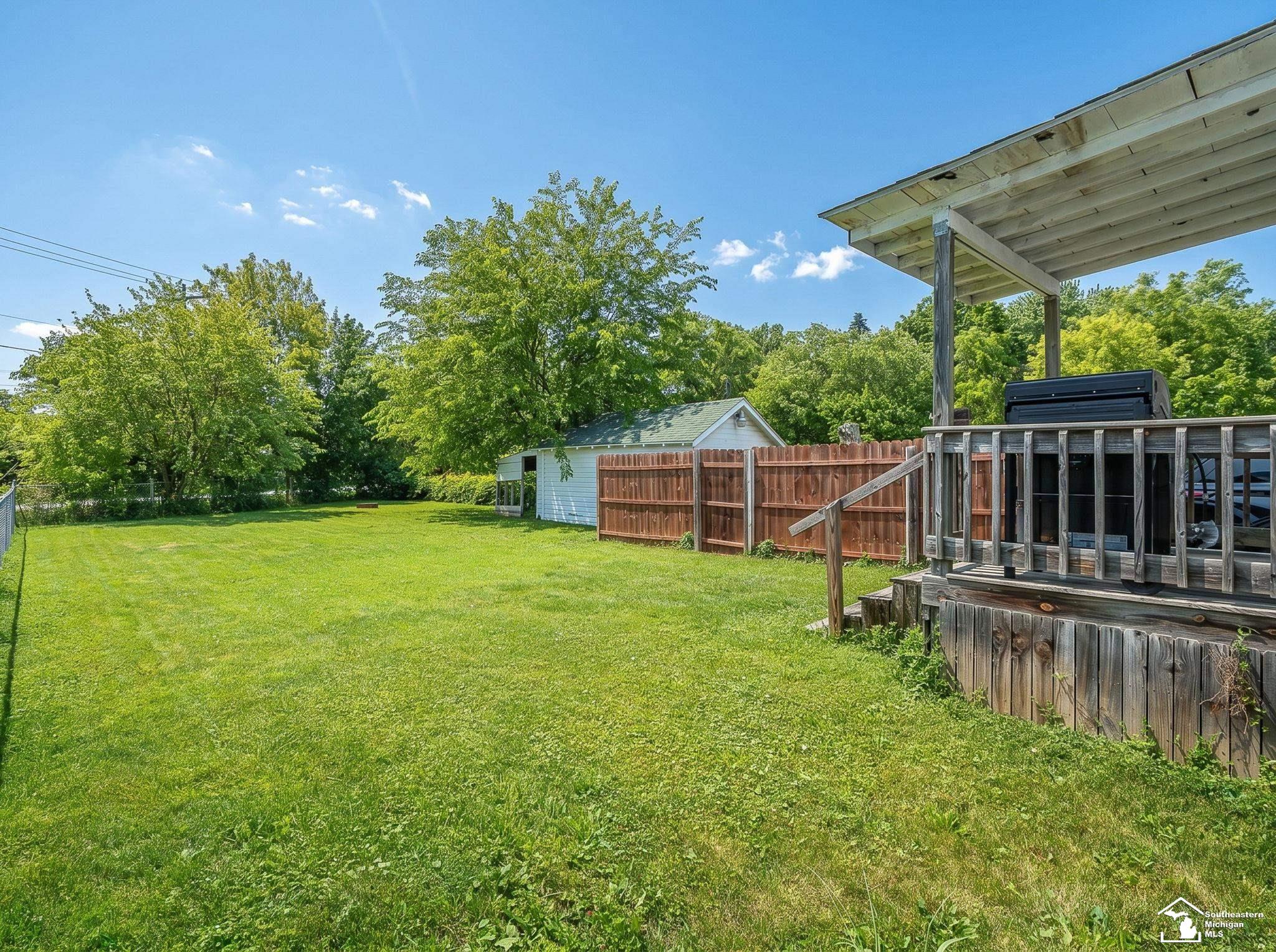 main property photo 23