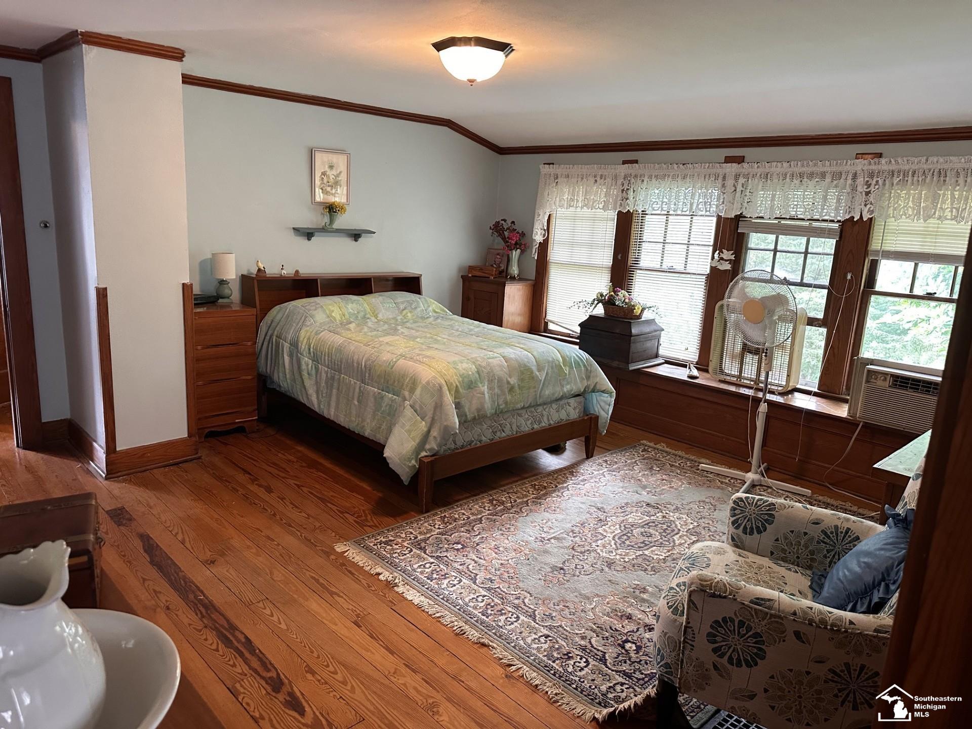 main property photo 28