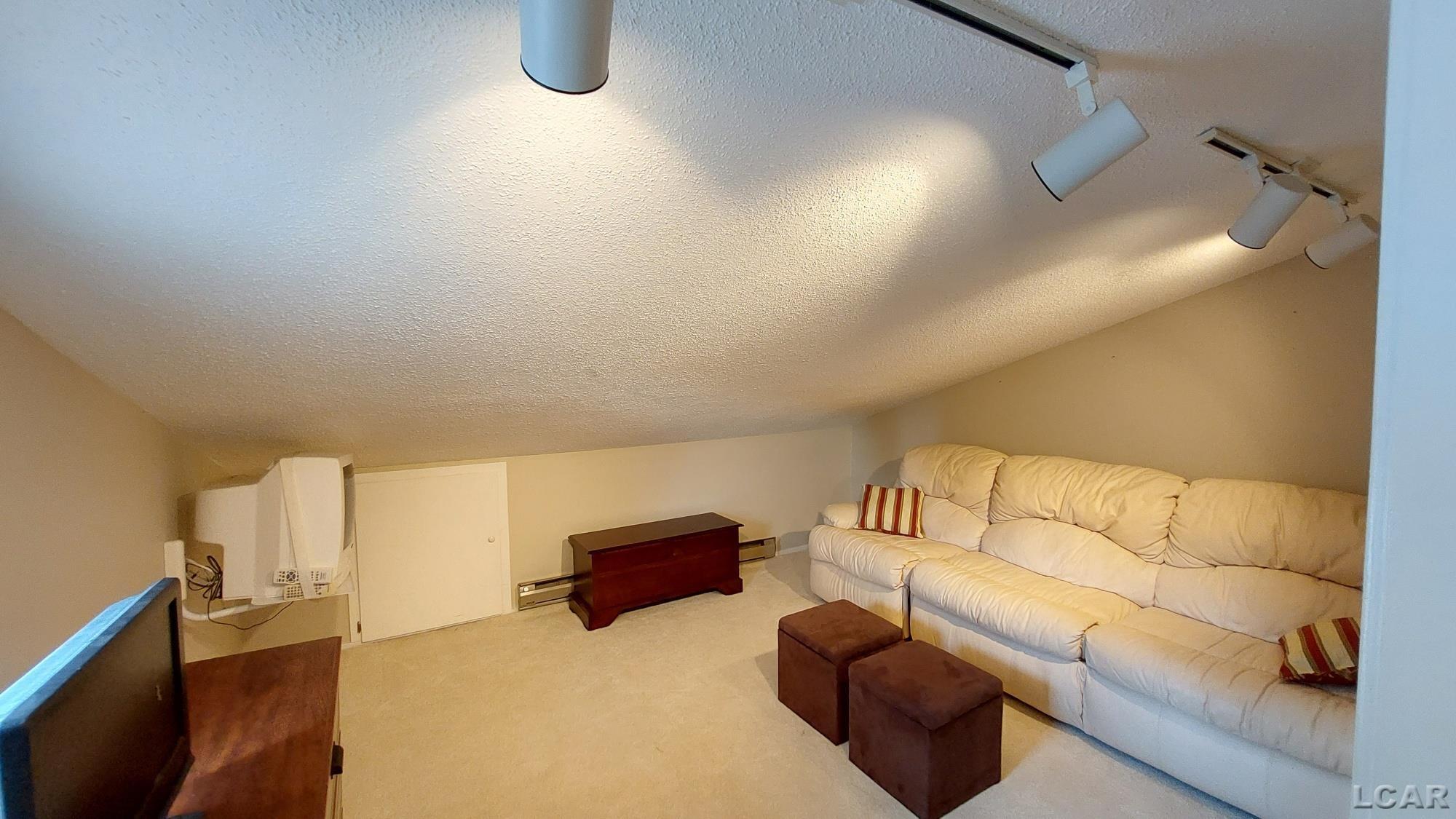 main property photo 74