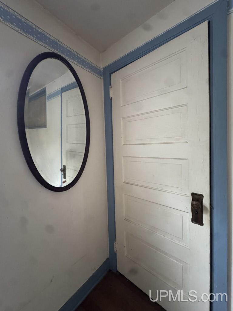 property viewer photo 35