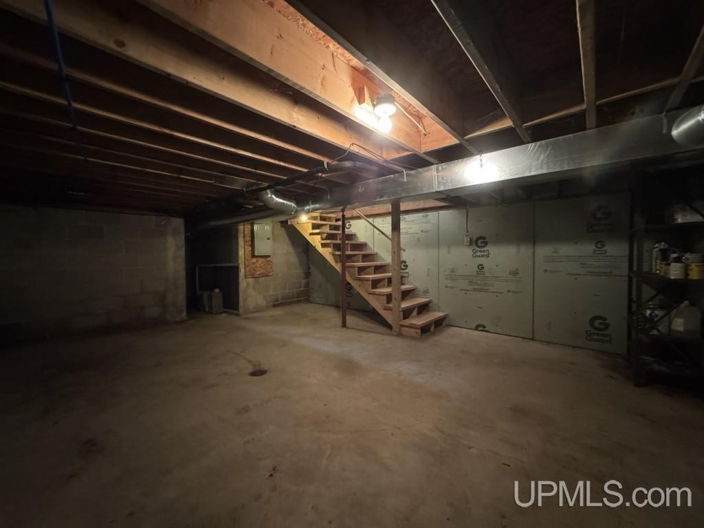 property viewer photo 44