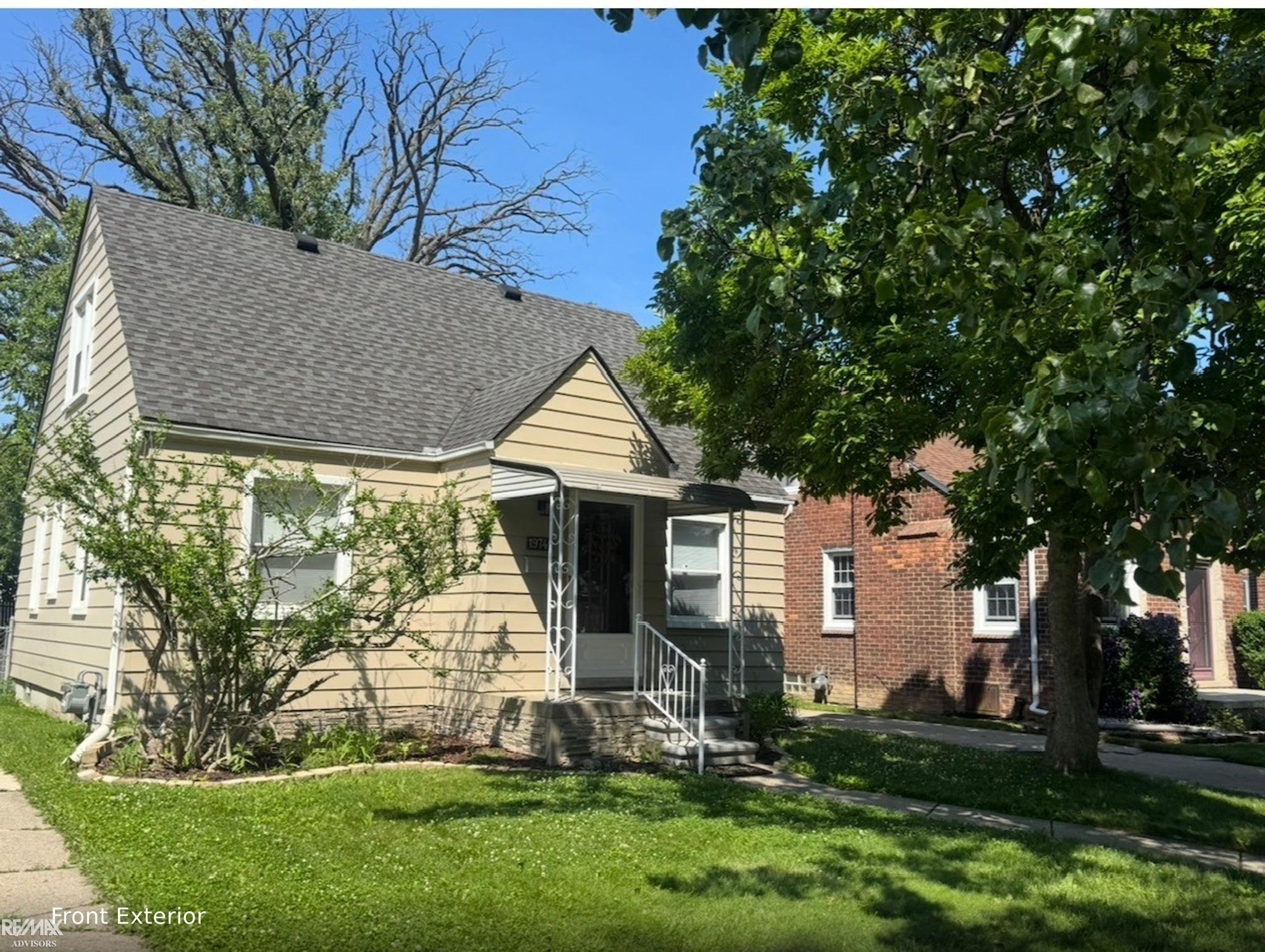 main property photo 2