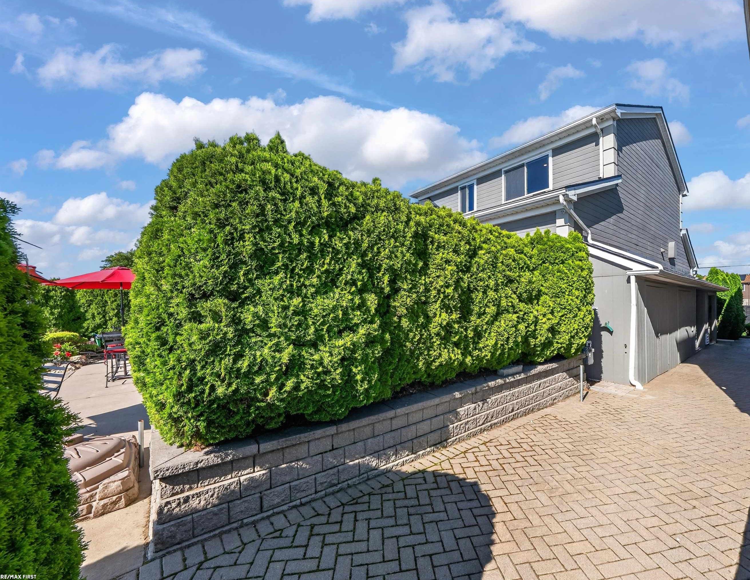 main property photo 48