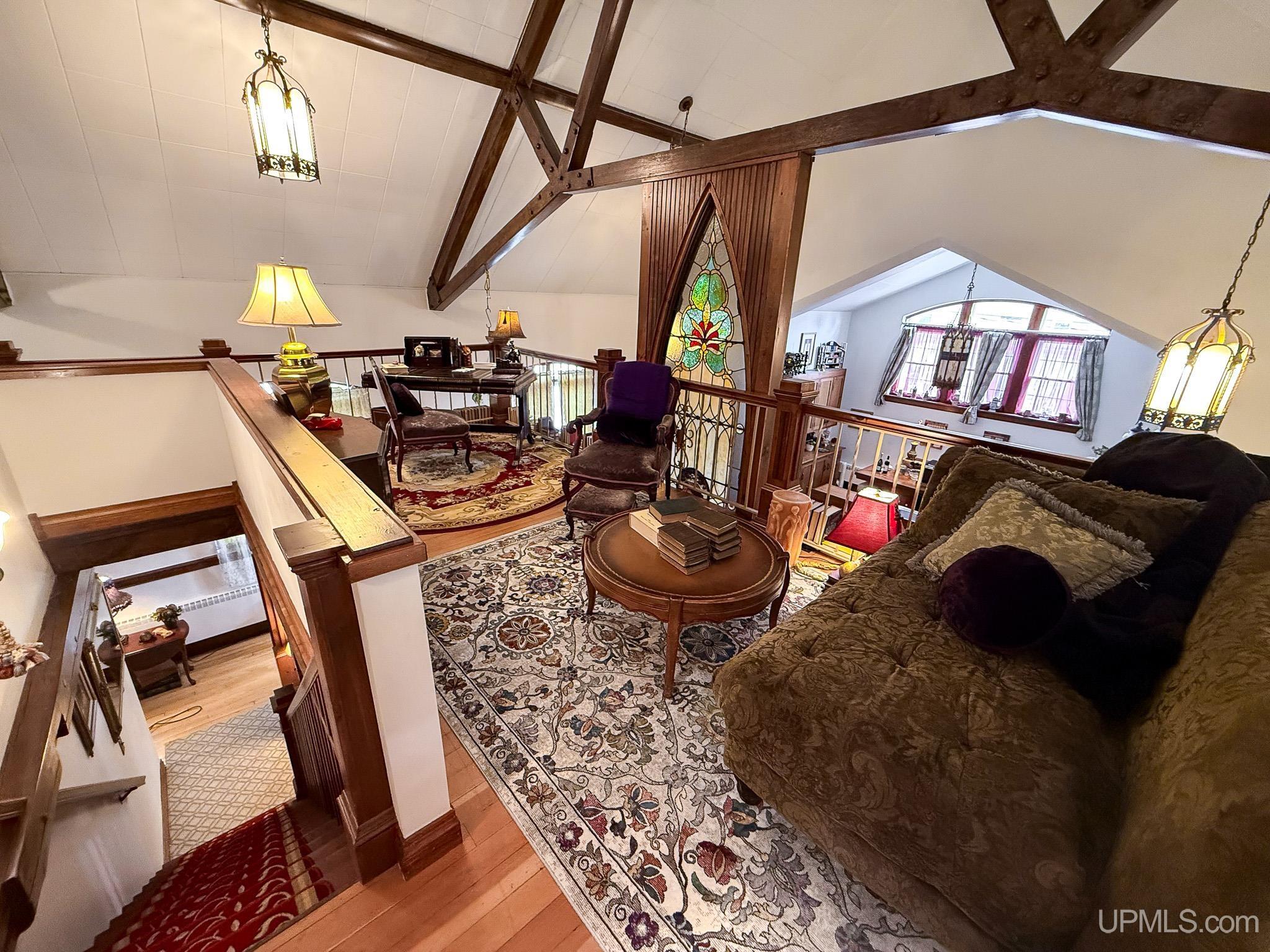 main property photo 47