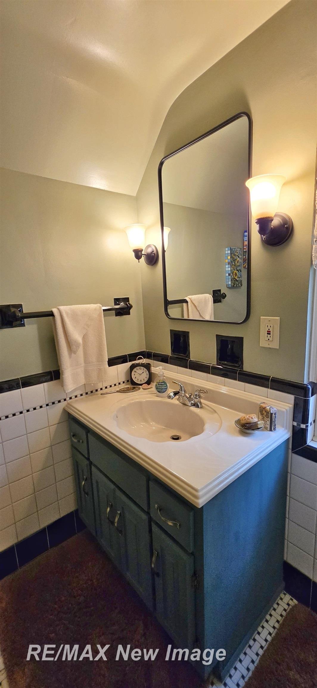 main property photo 62
