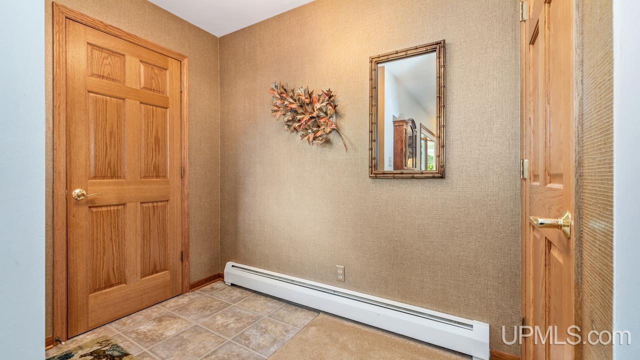 property viewer photo 11