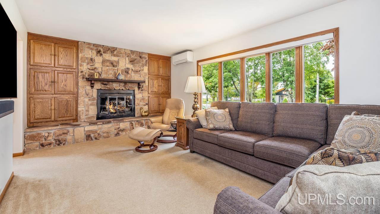 property viewer photo 13