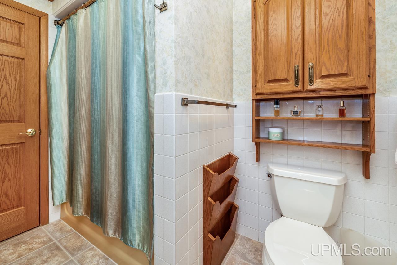 property viewer photo 25