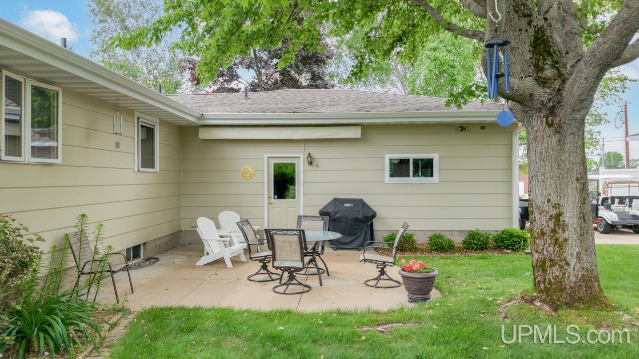 property viewer photo 3