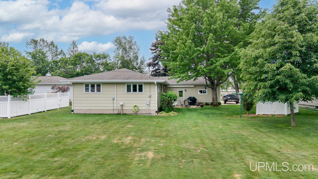 property viewer photo 5