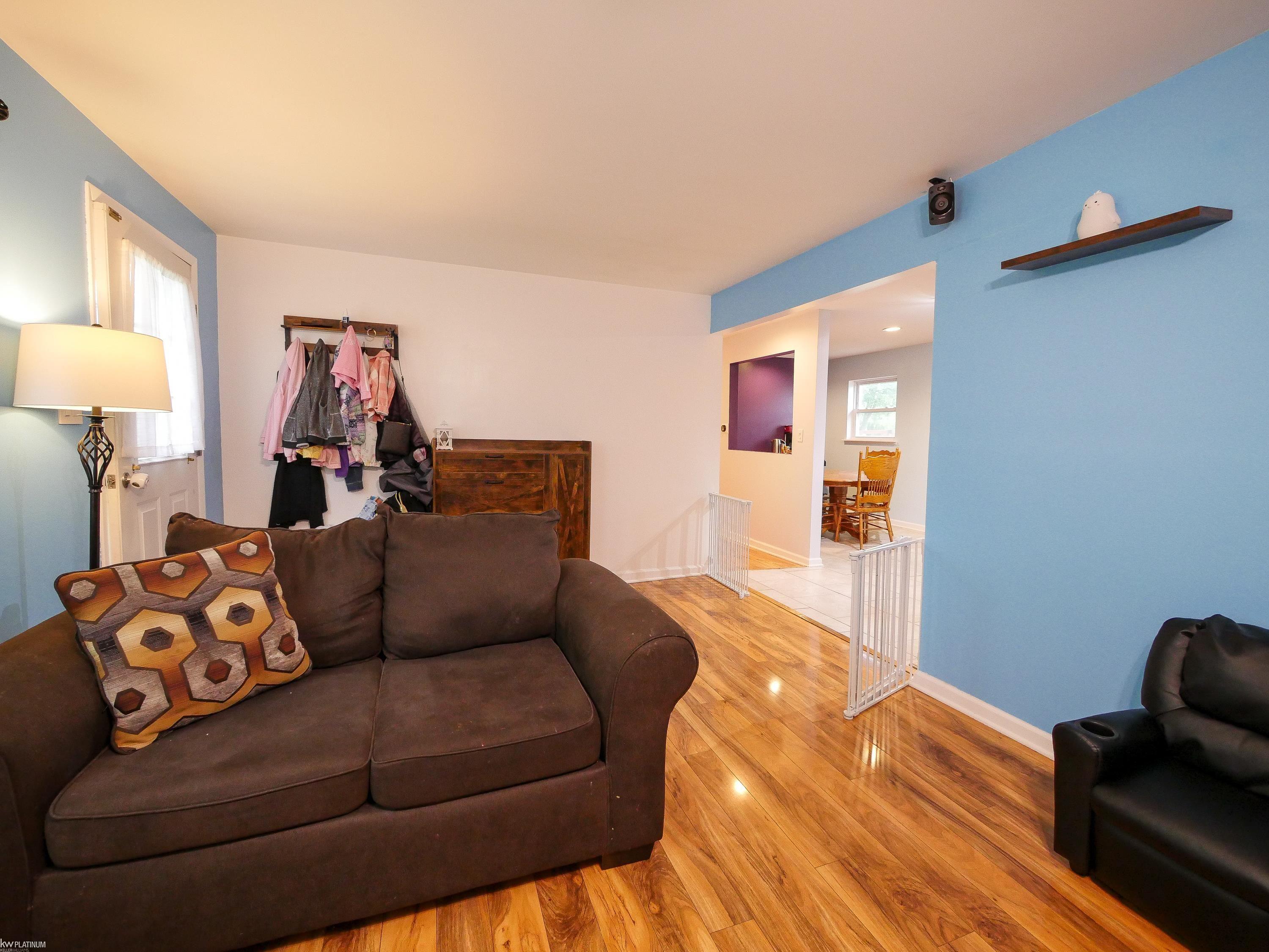 main property photo 15