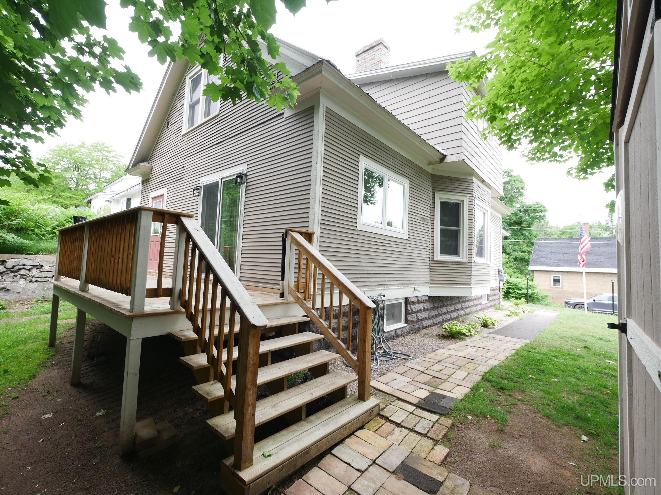 main property photo 47