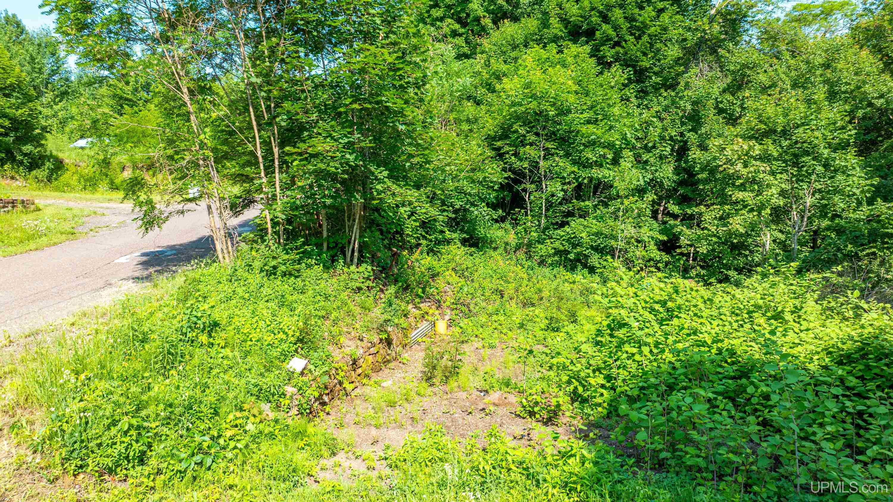 main property photo 59