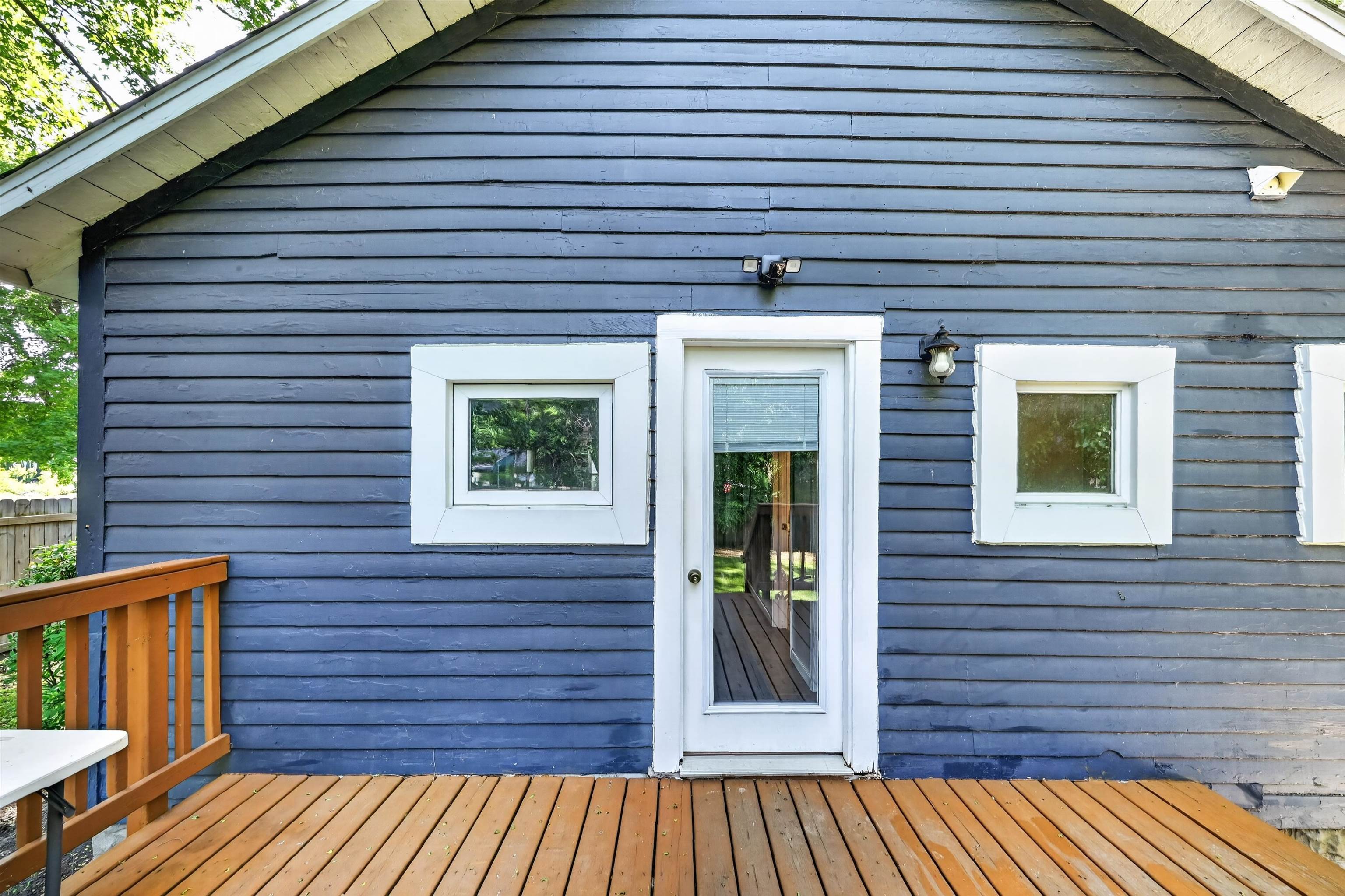 property viewer photo 42