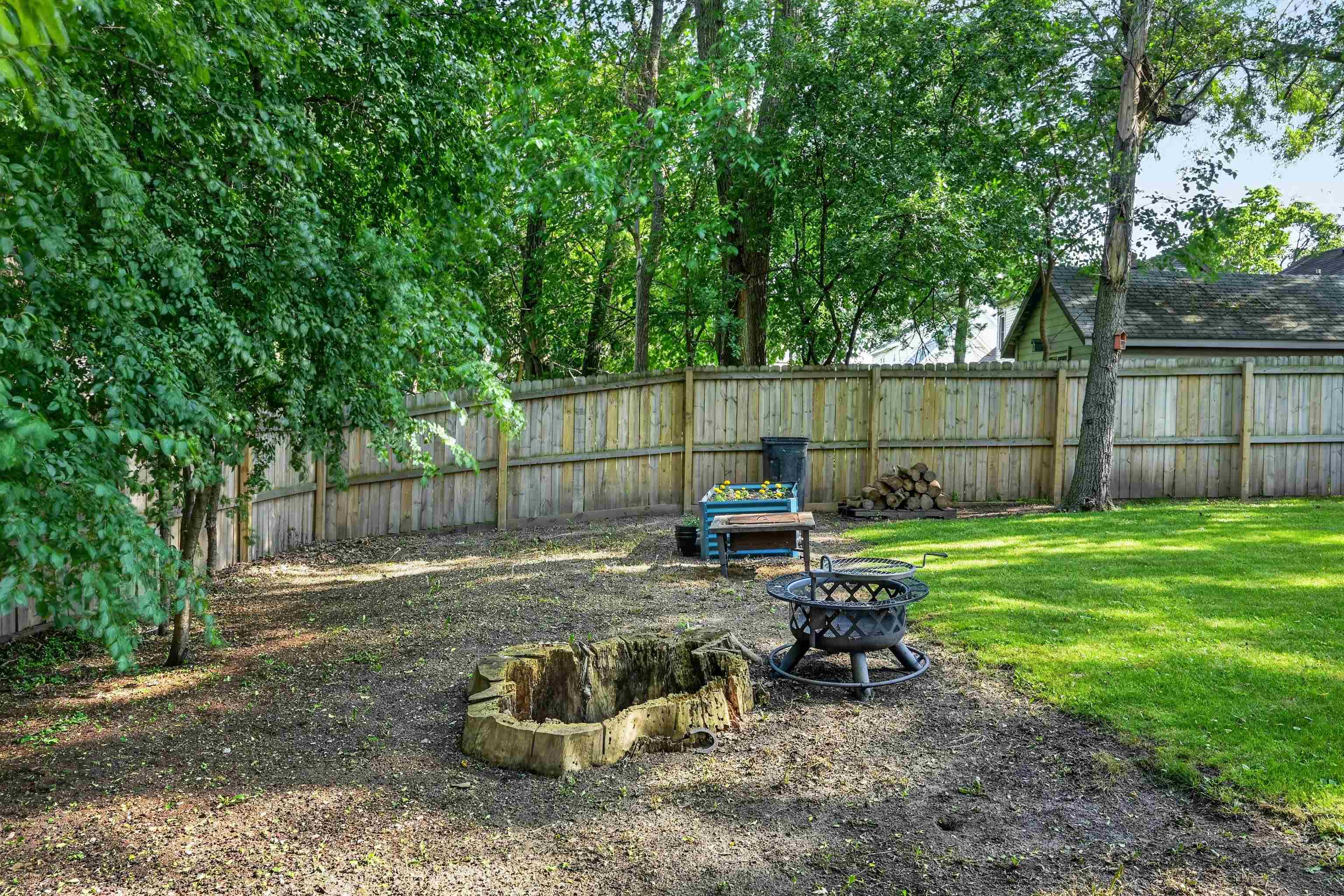 property viewer photo 47
