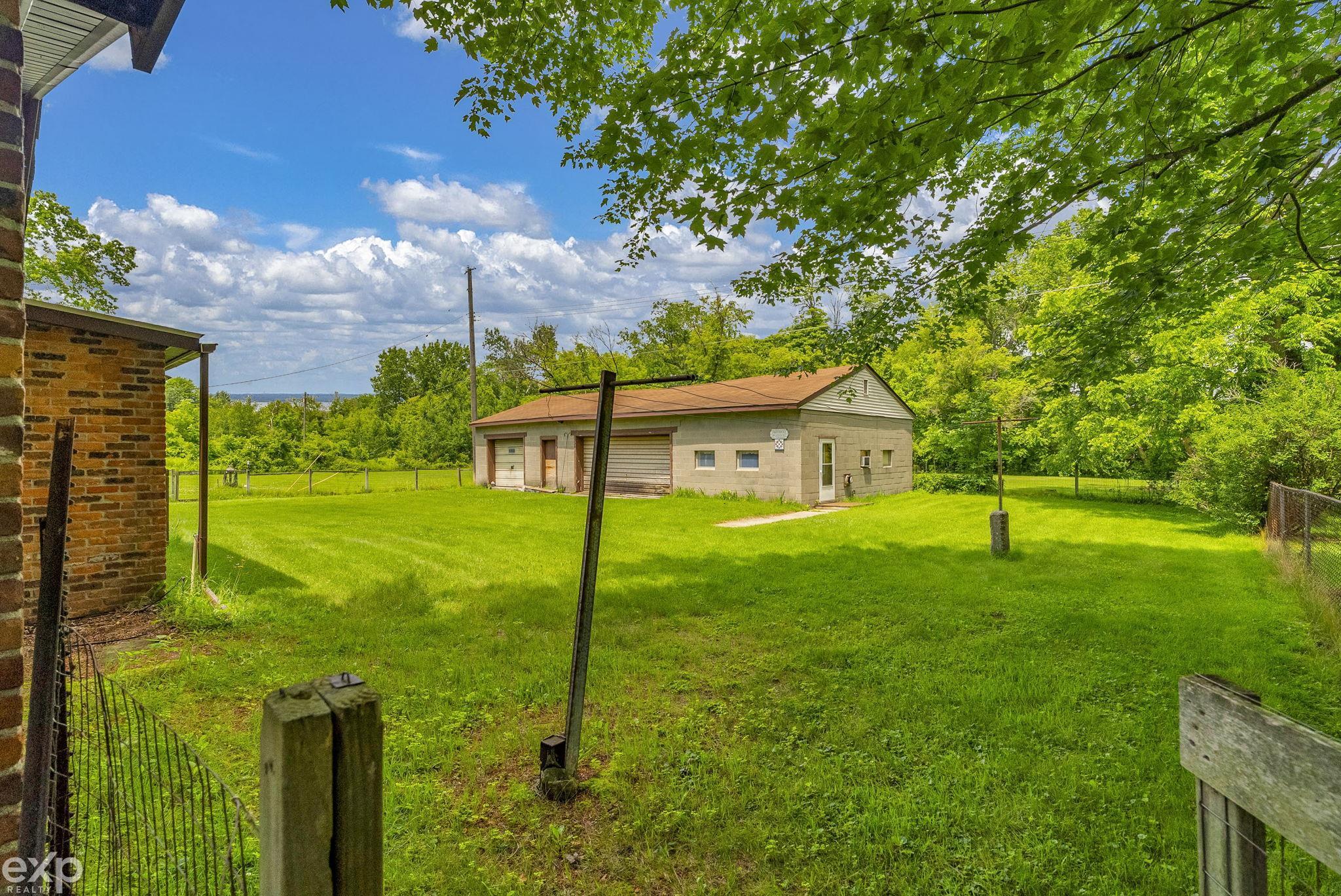 main property photo 42