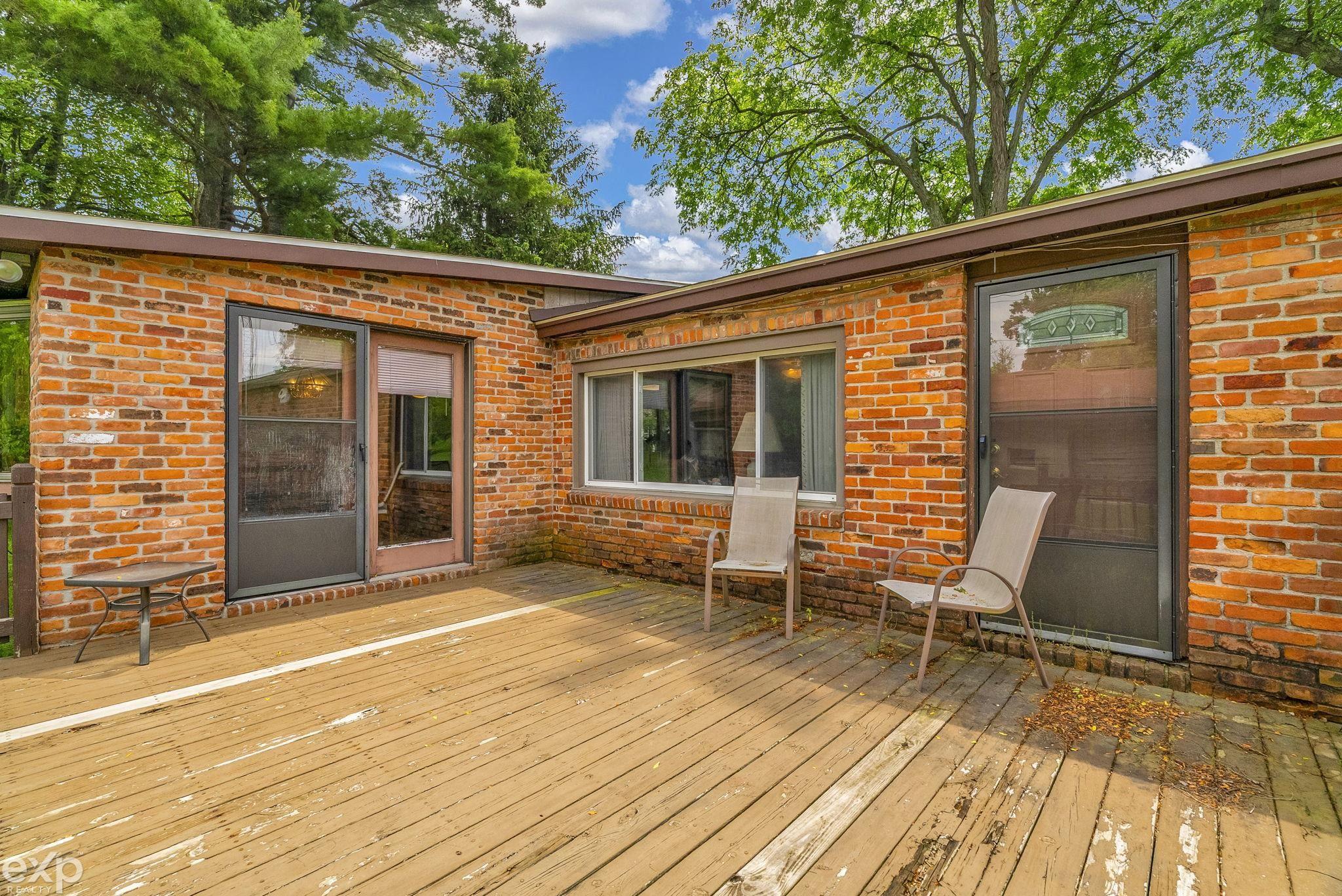 main property photo 43