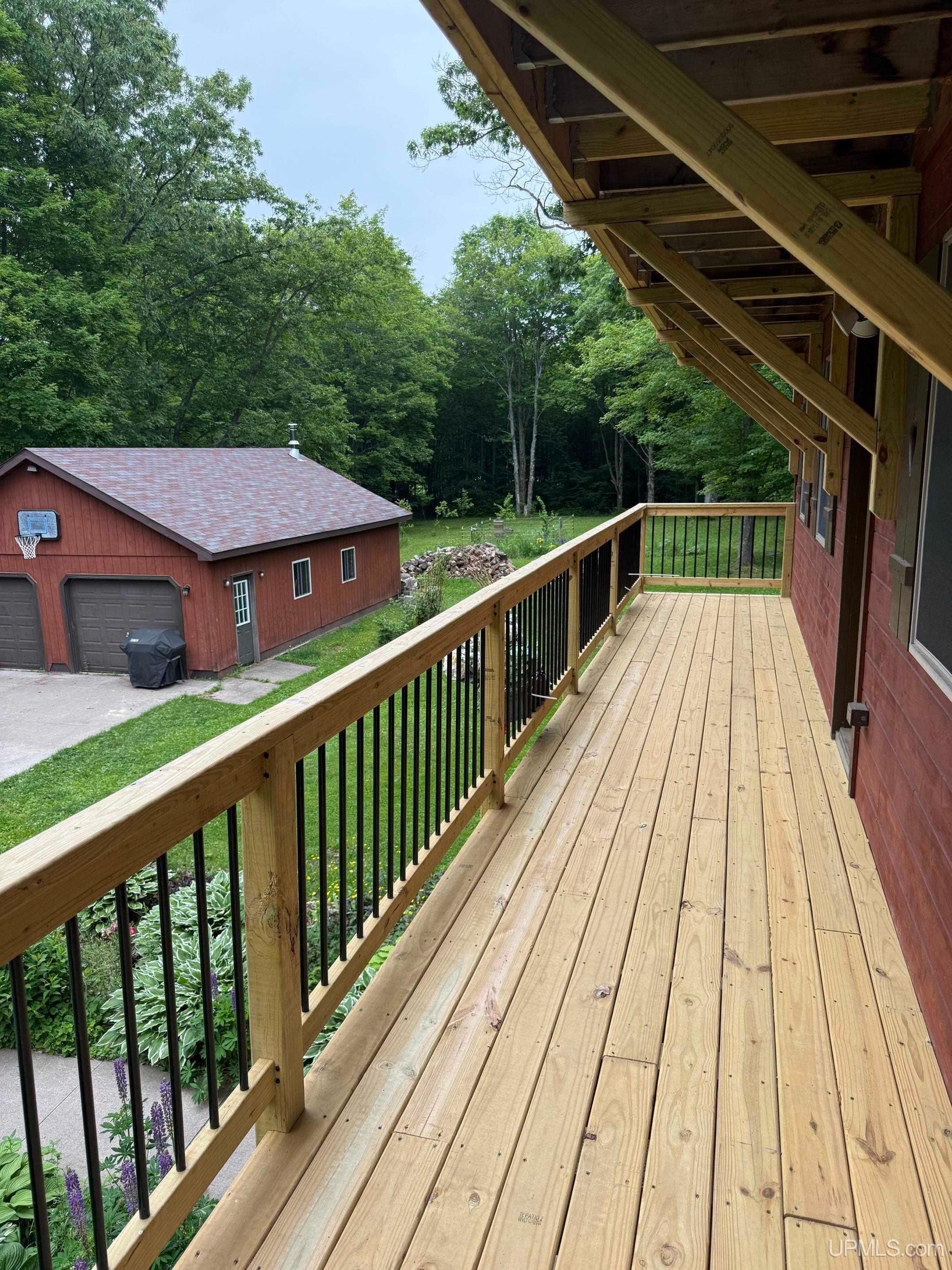 main property photo 46