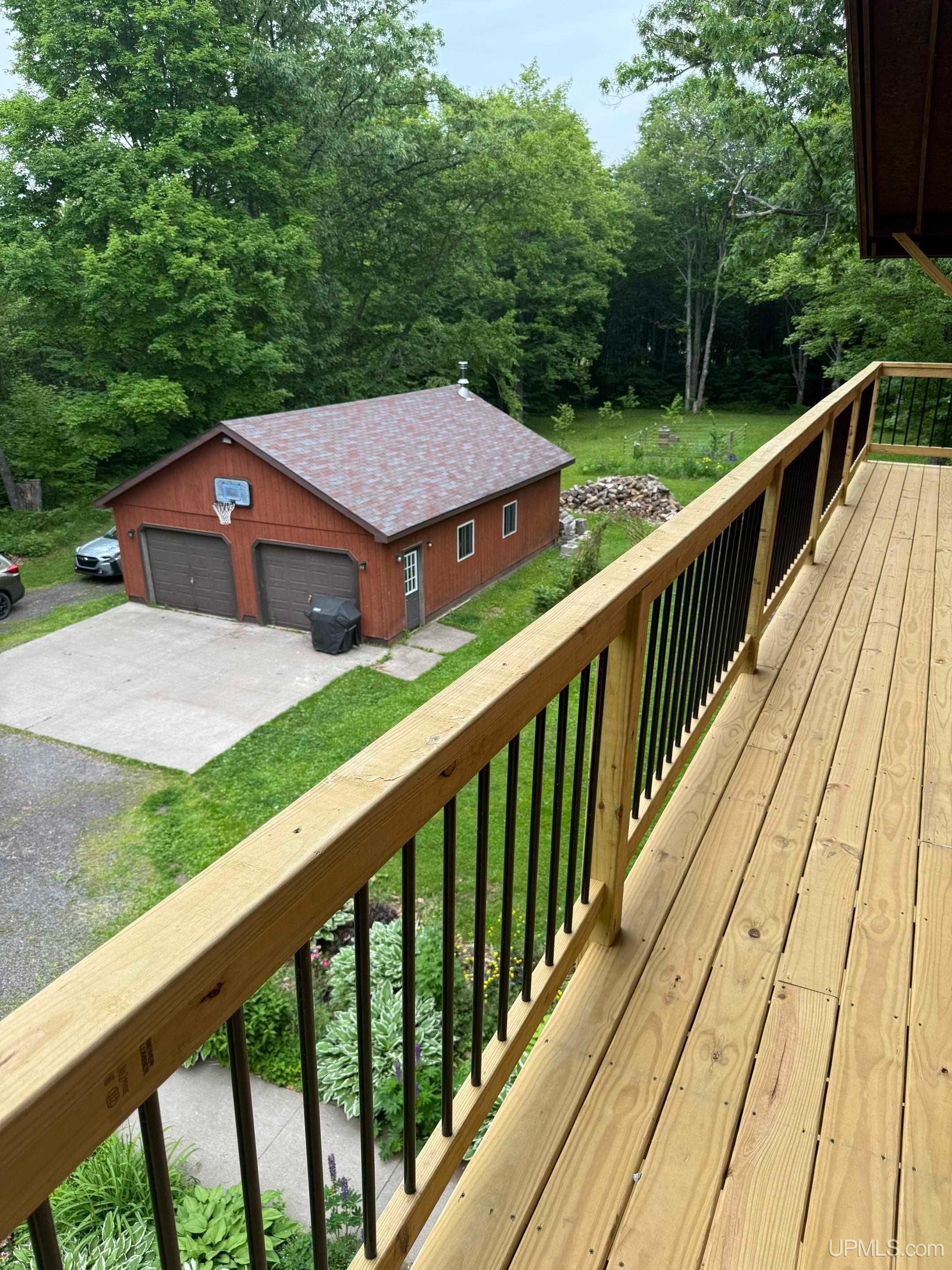 main property photo 47