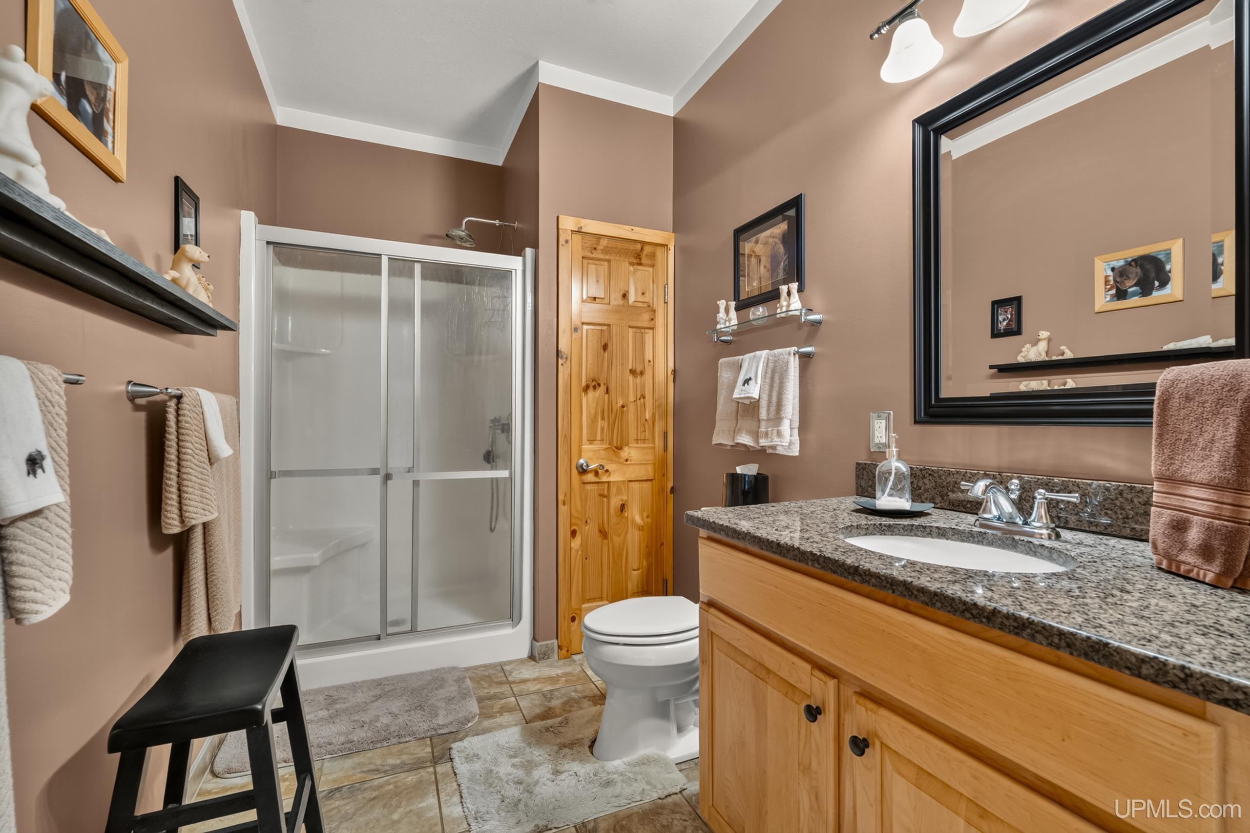 main property photo 47