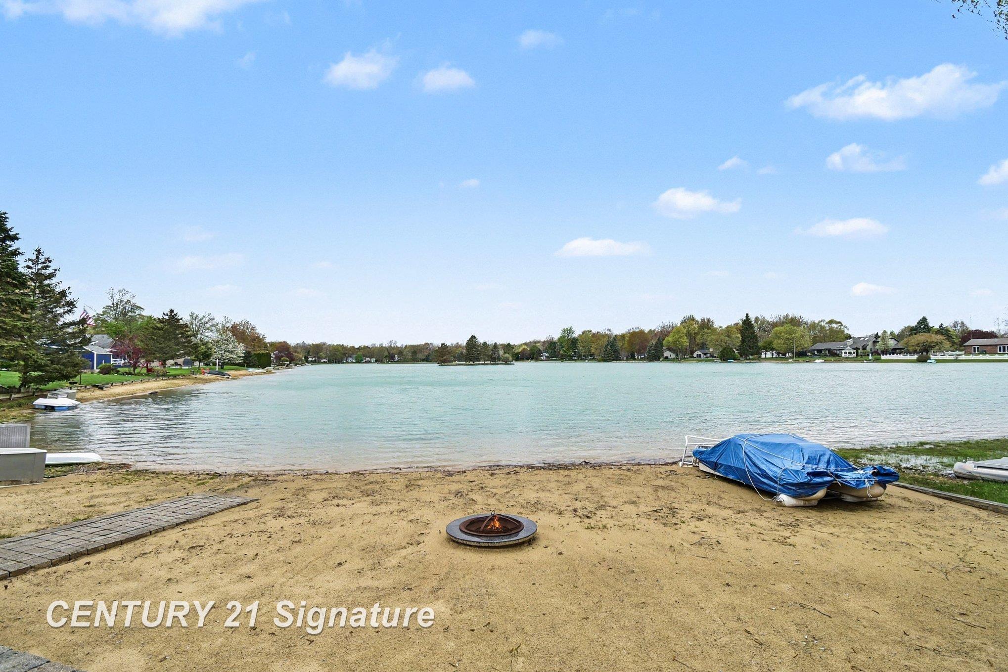 main property photo 47