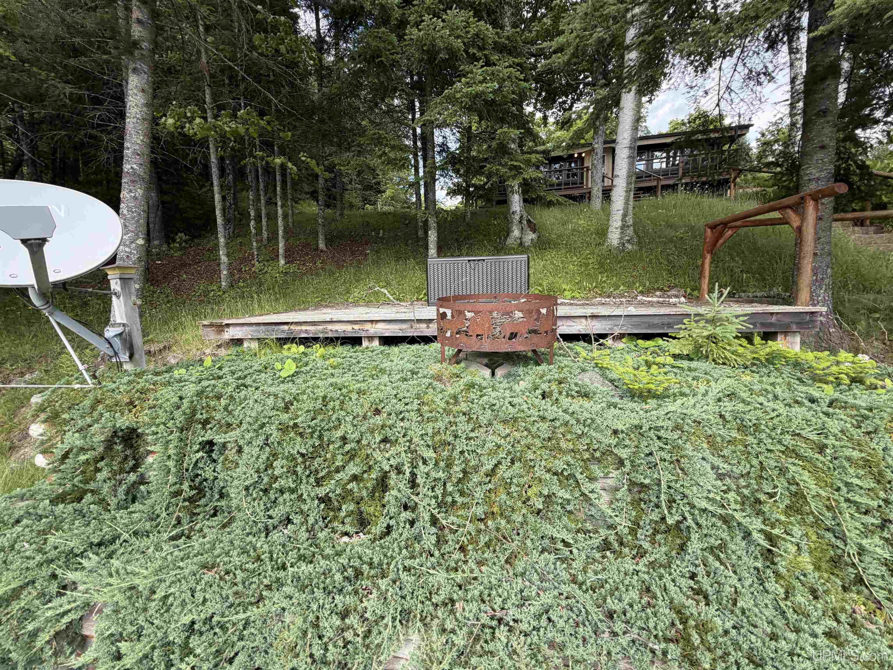 main property photo 47