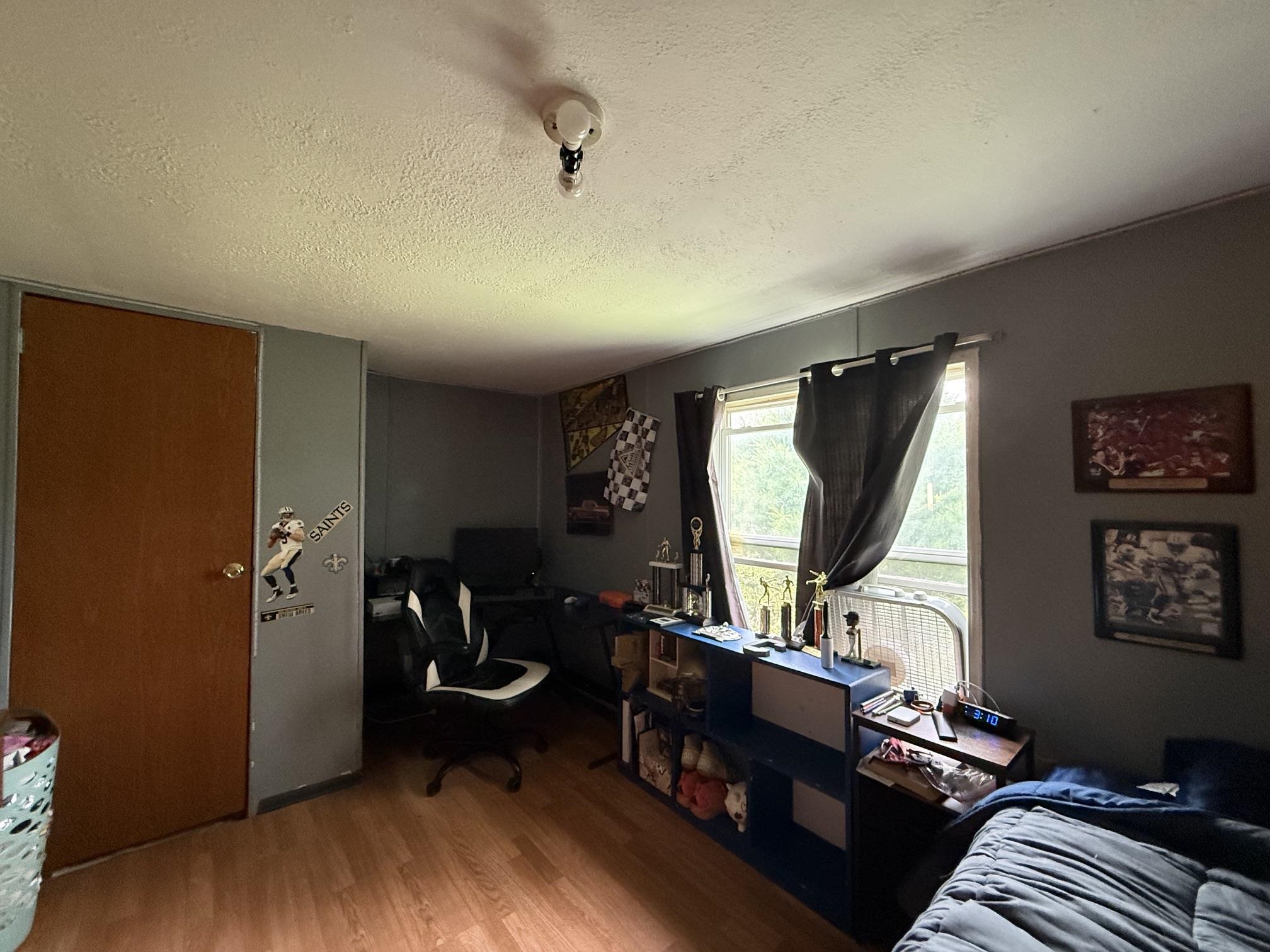 main property photo 18