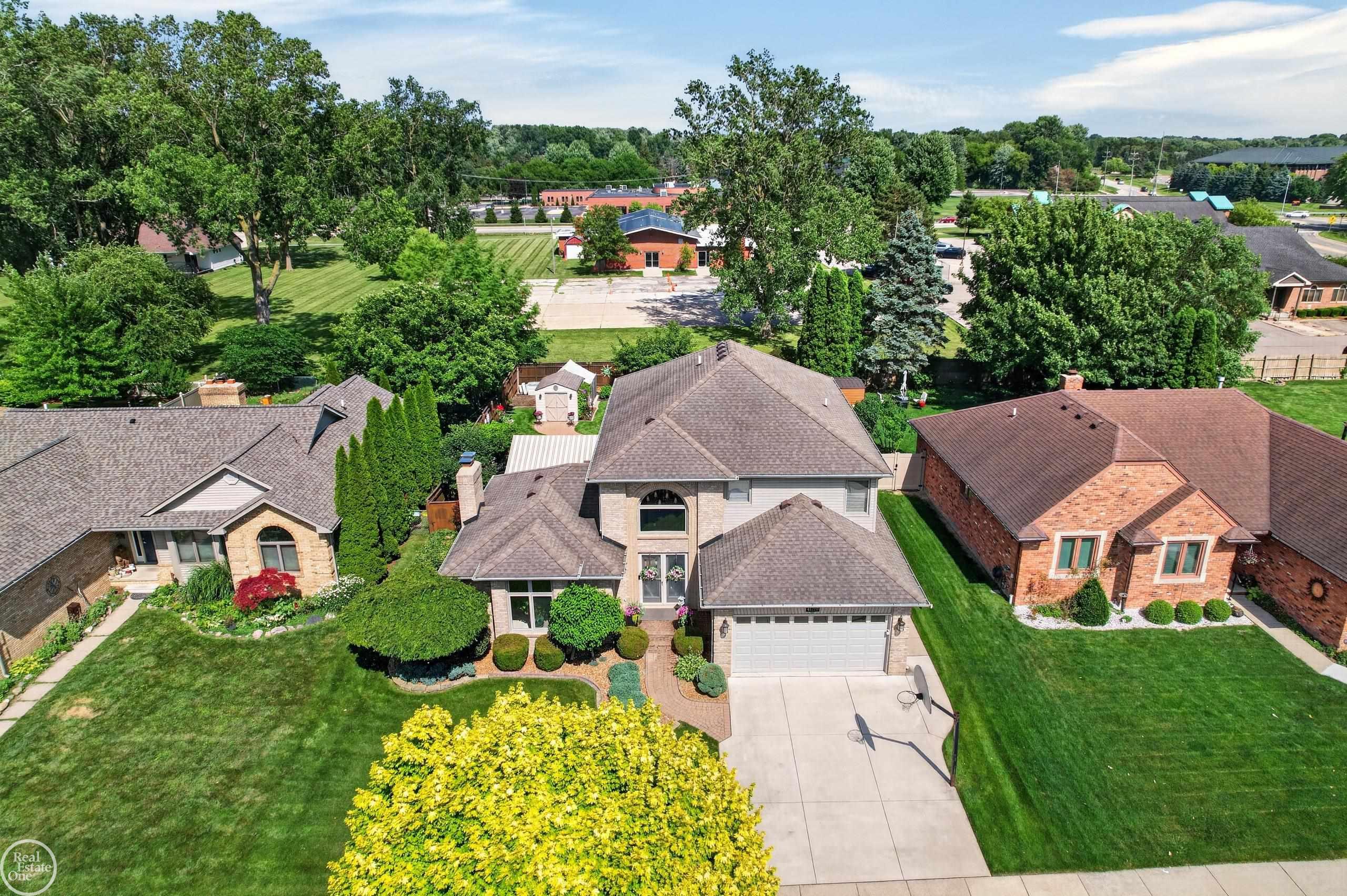 main property photo 48