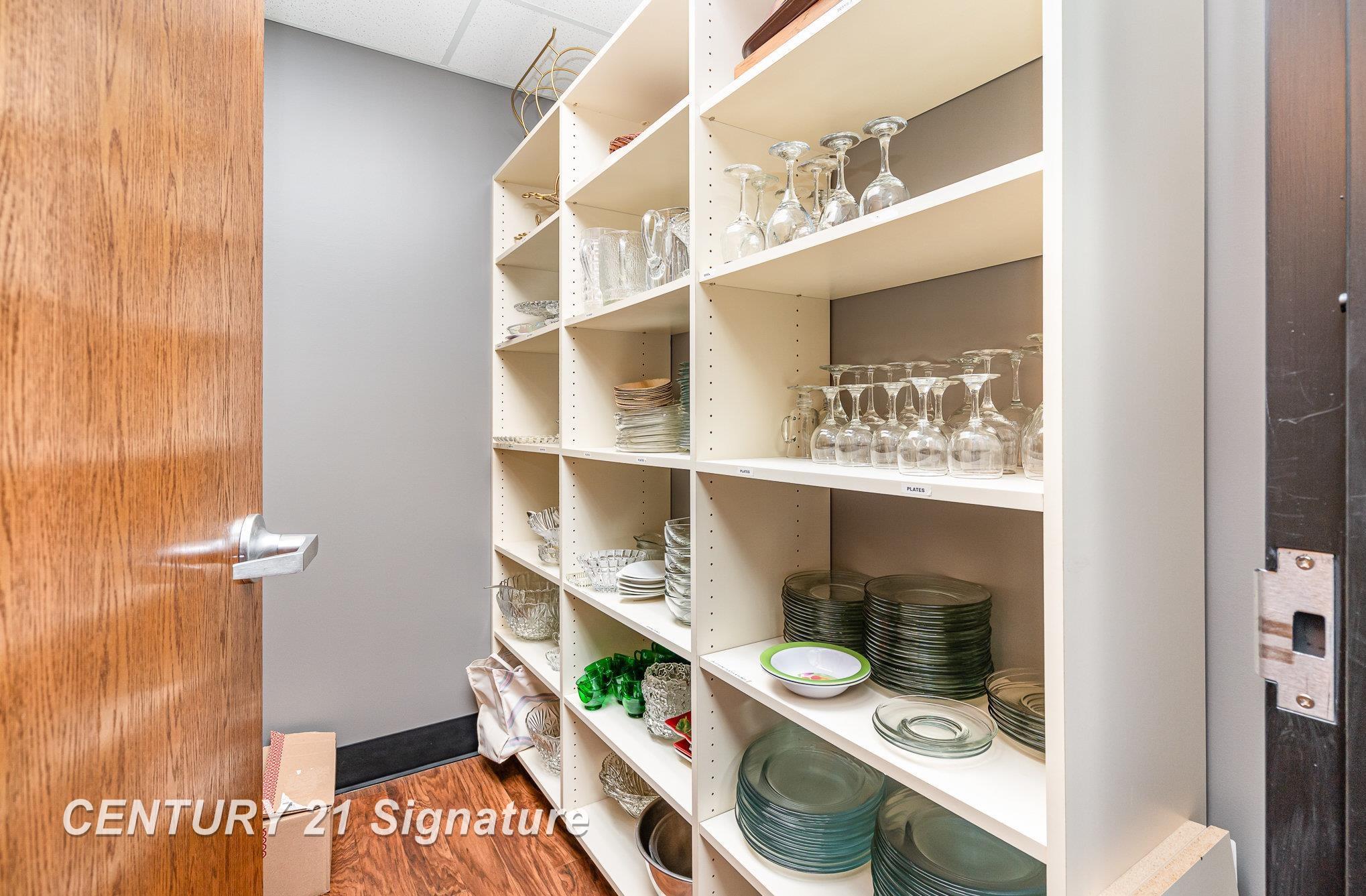 main property photo 68