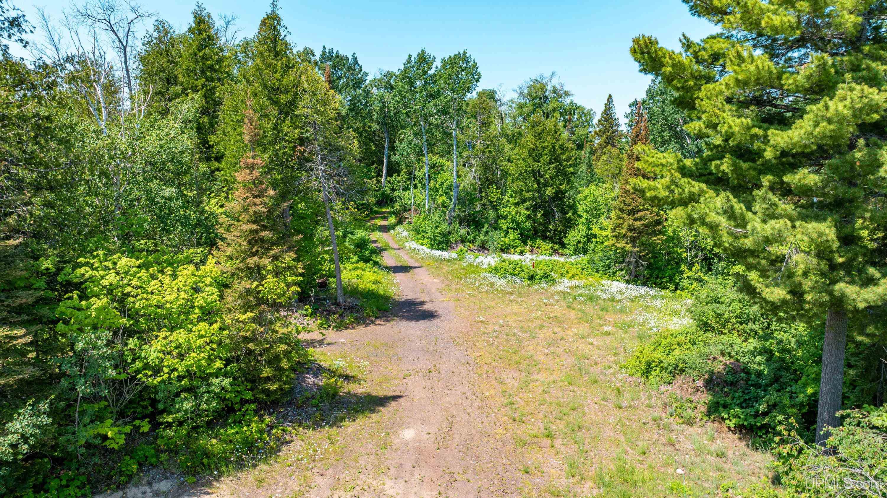 main property photo 34
