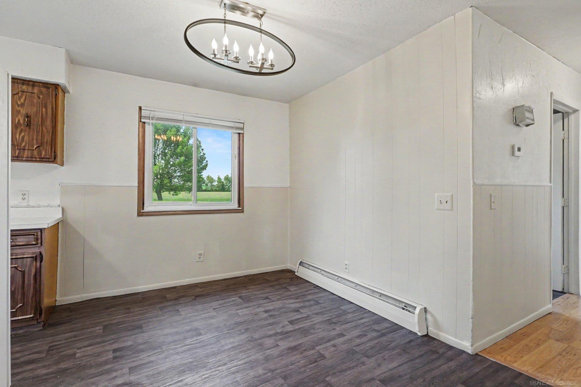 property viewer photo 9