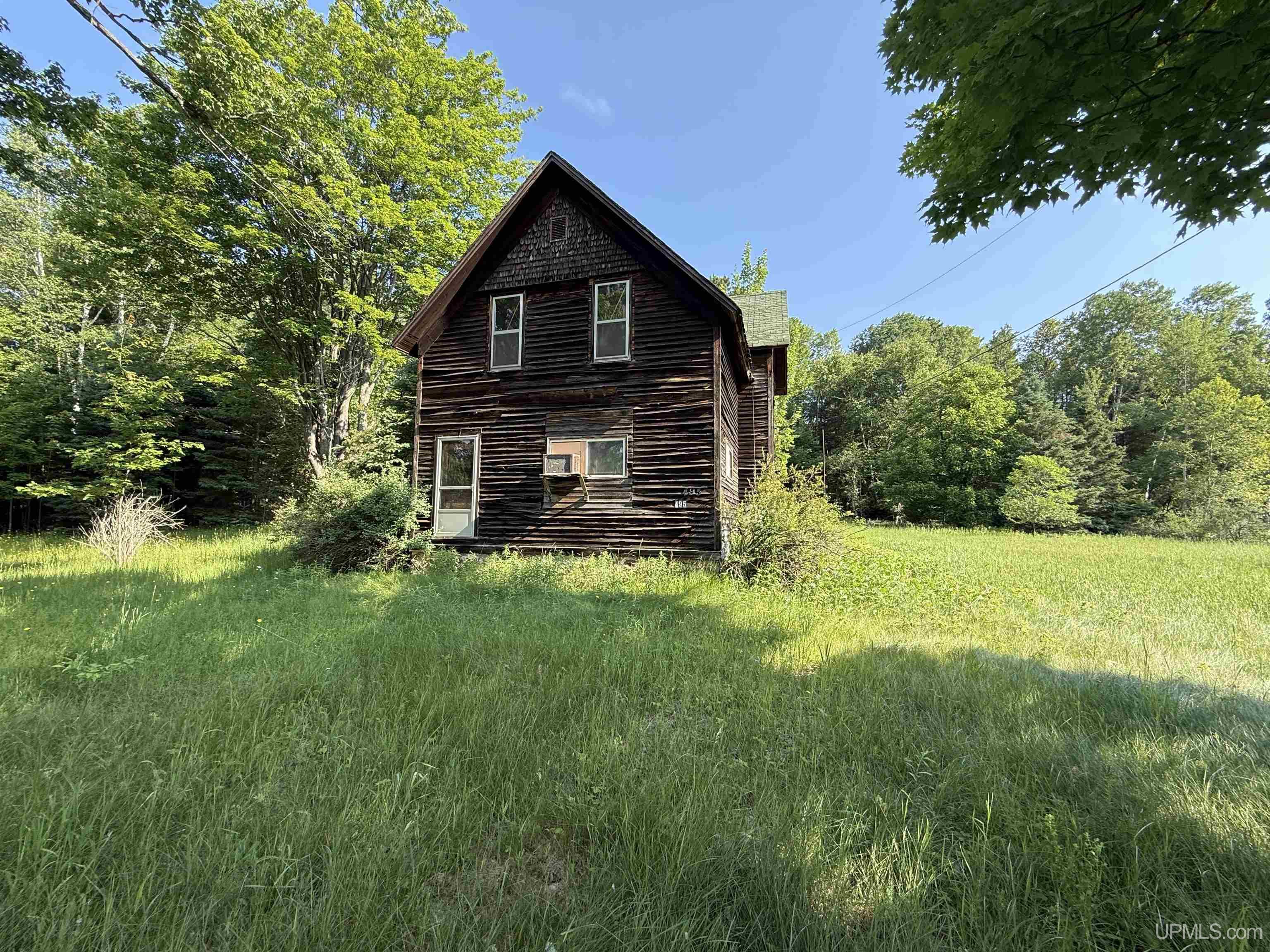 main property photo 18