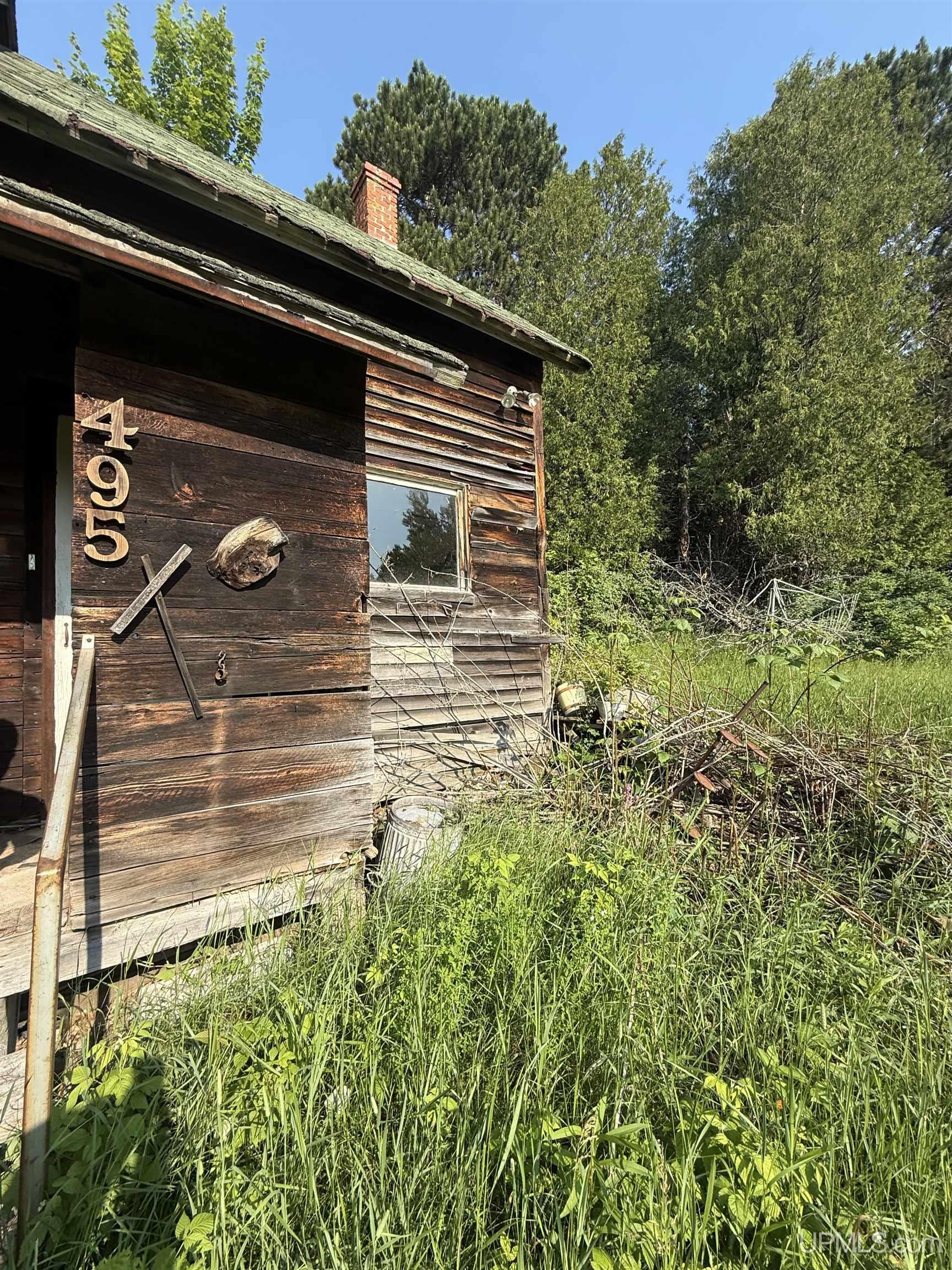 main property photo 23