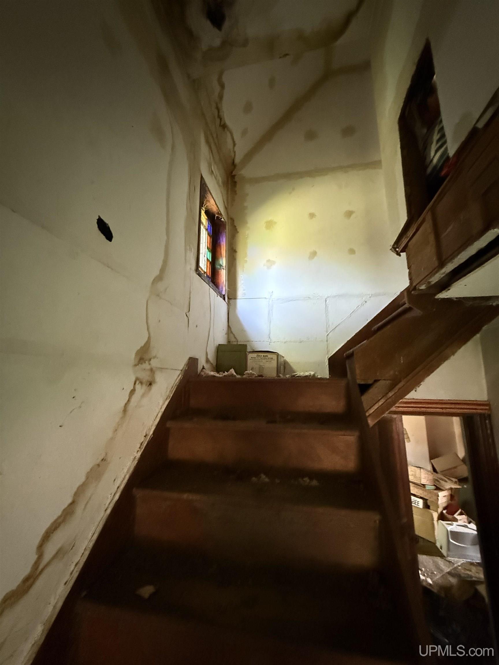 main property photo 81