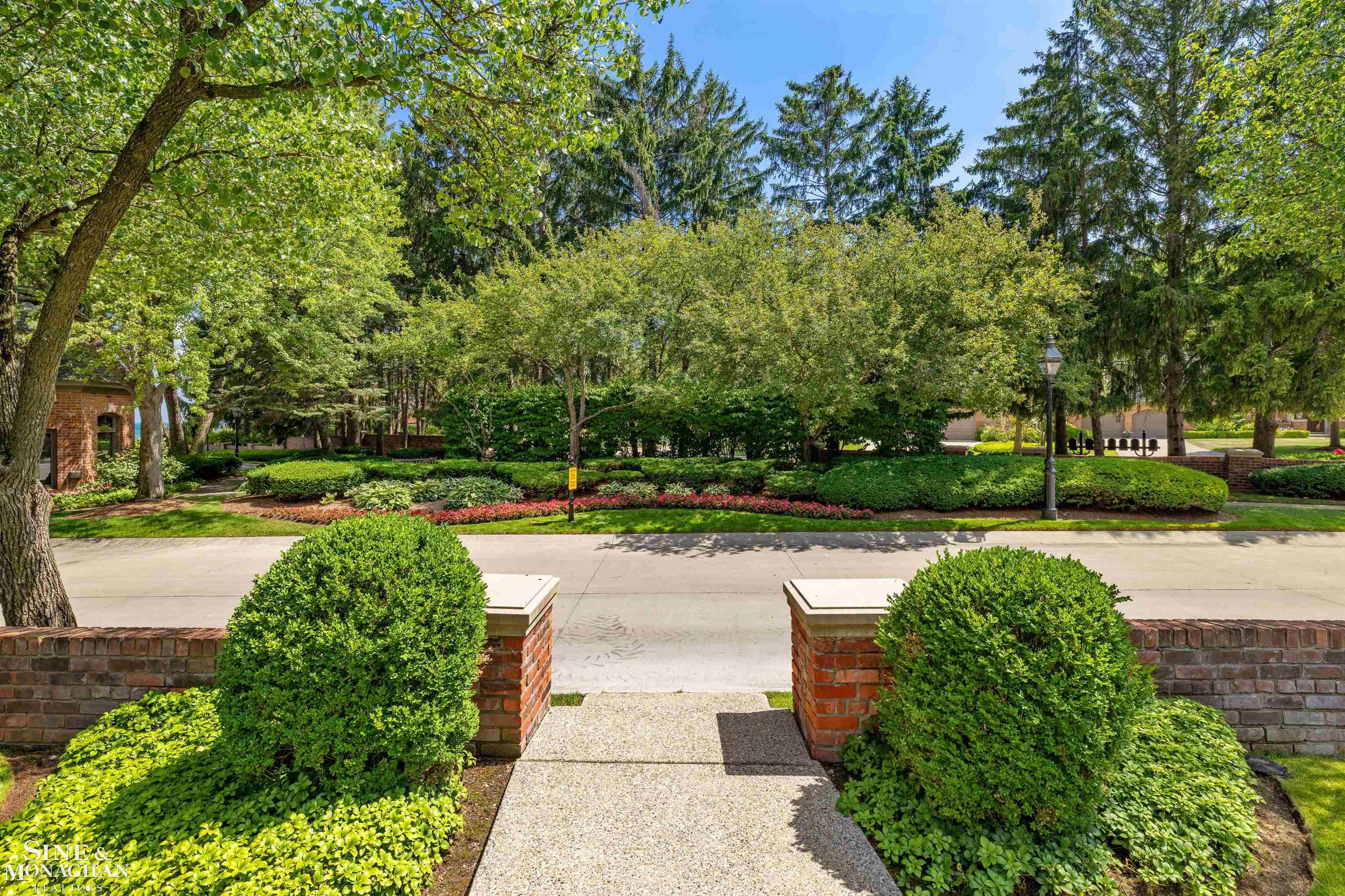 main property photo 71