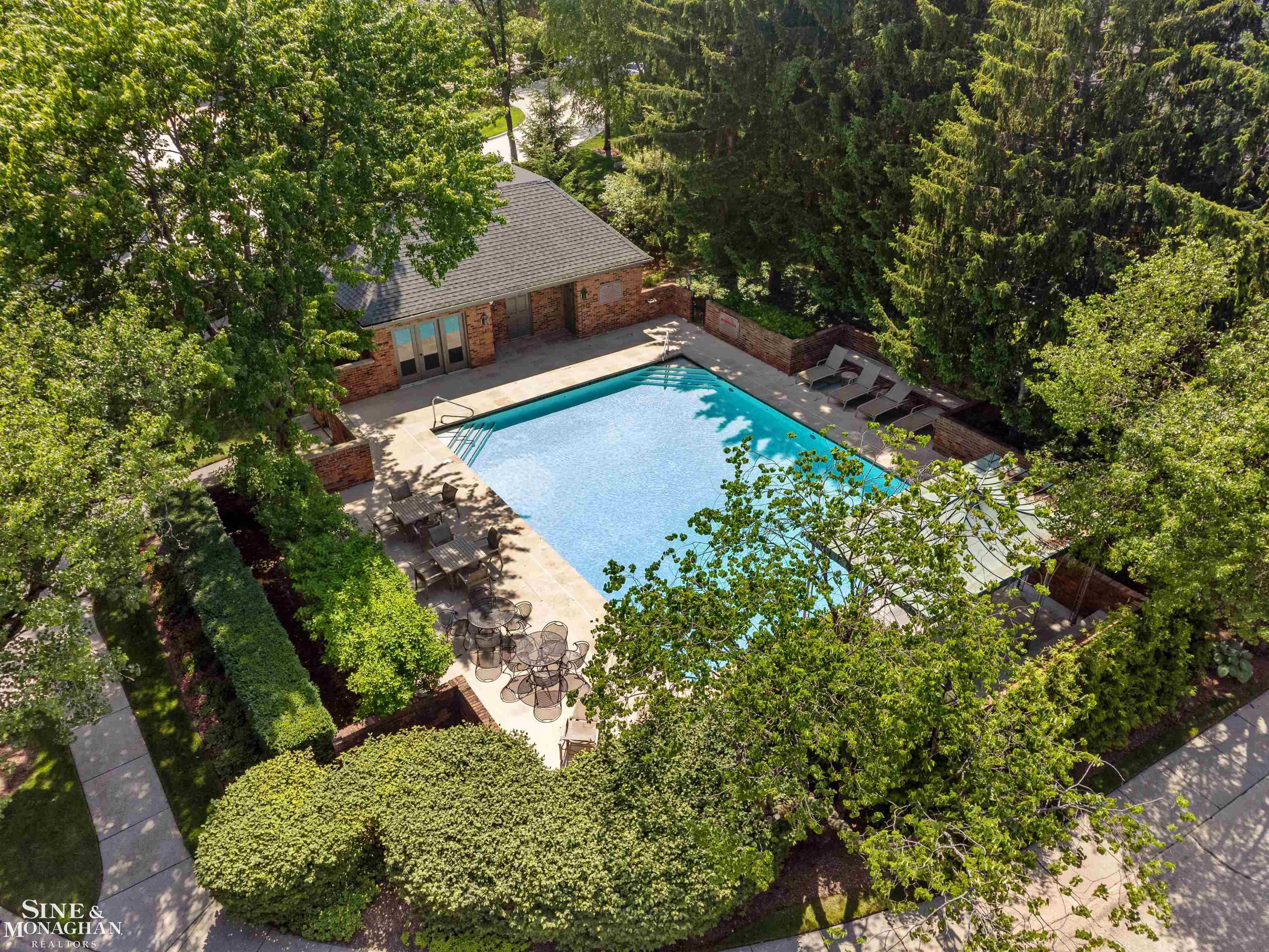 main property photo 85