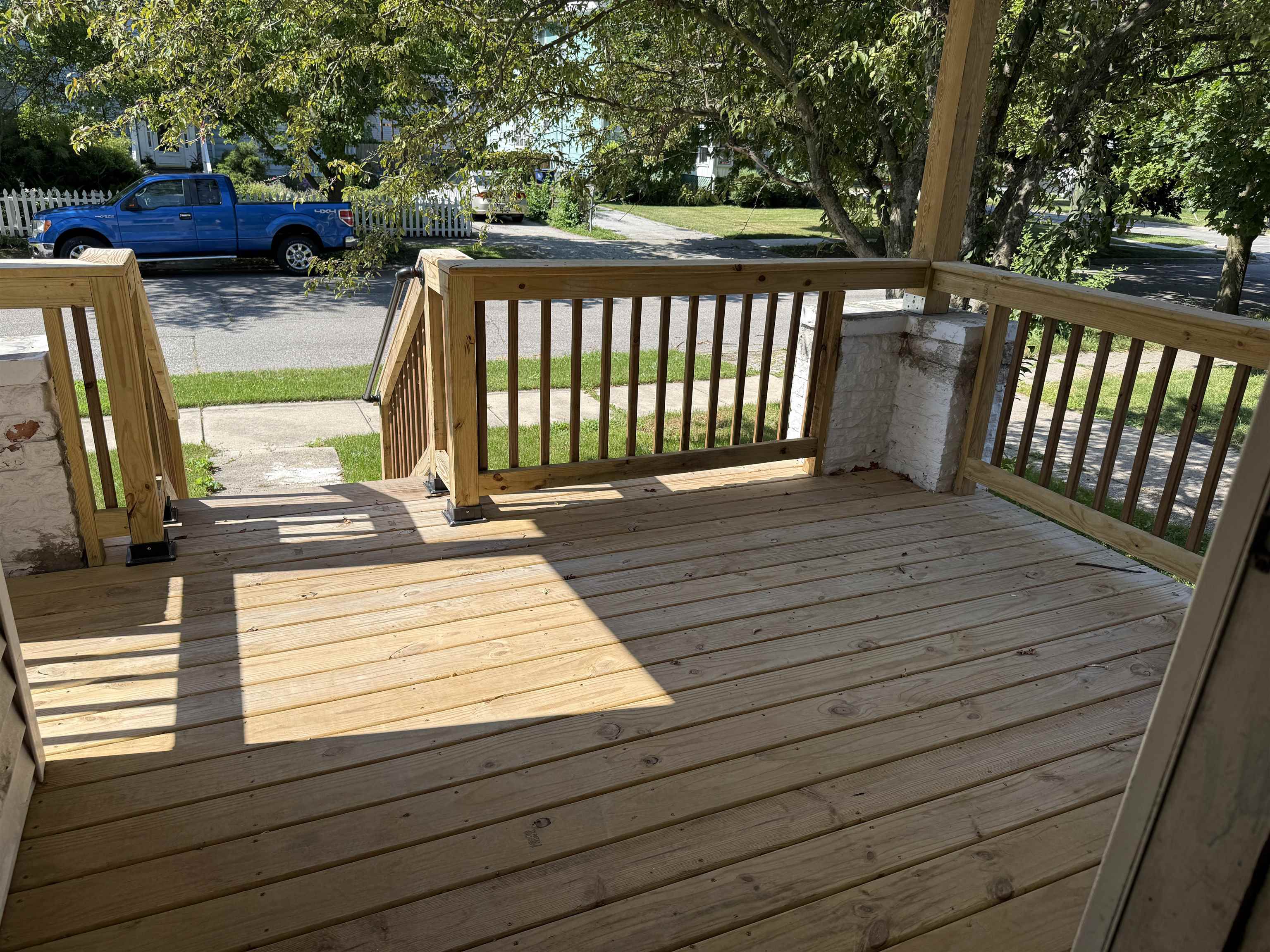 main property photo 20
