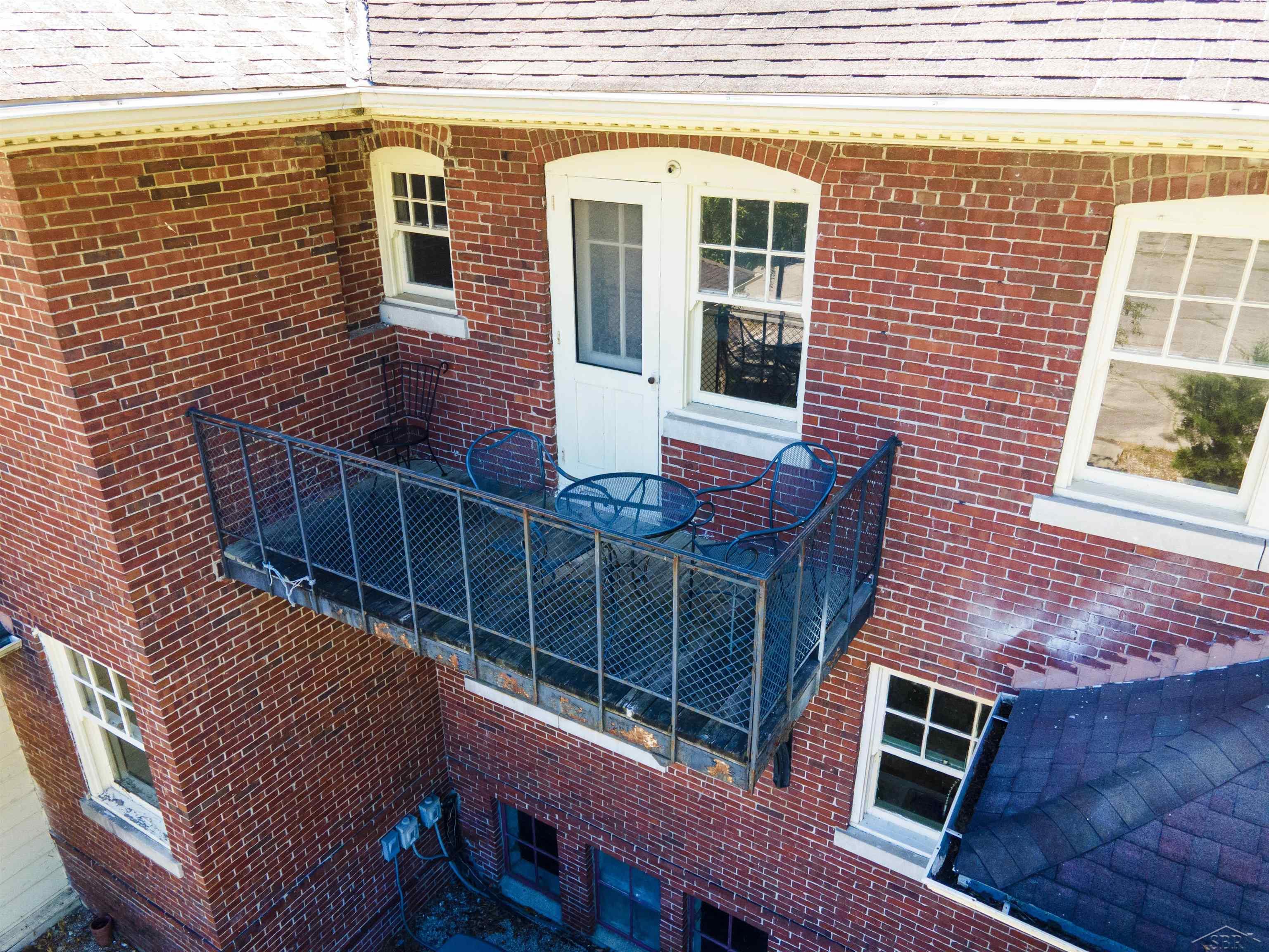 main property photo 59