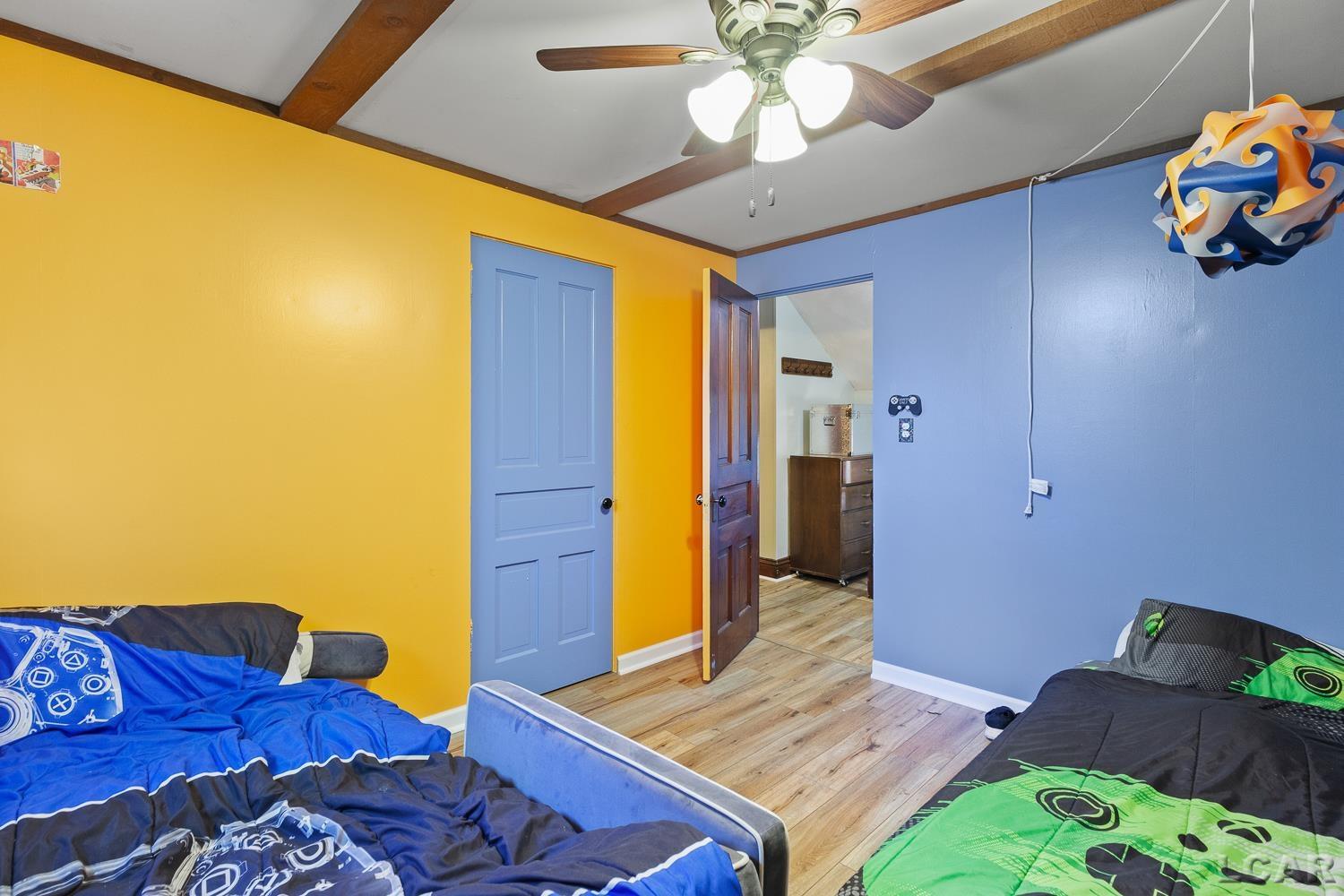 main property photo 20