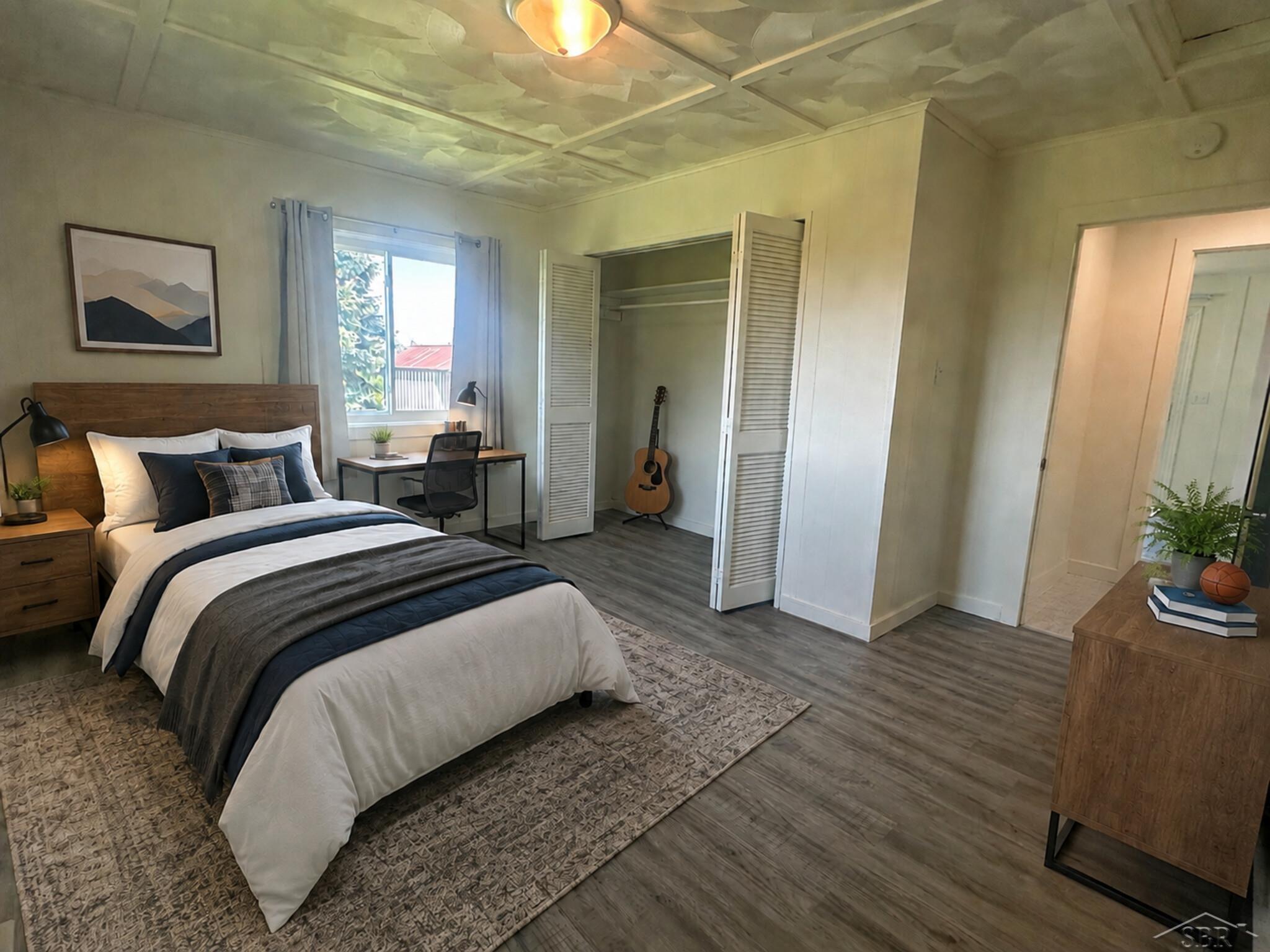 main property photo 7