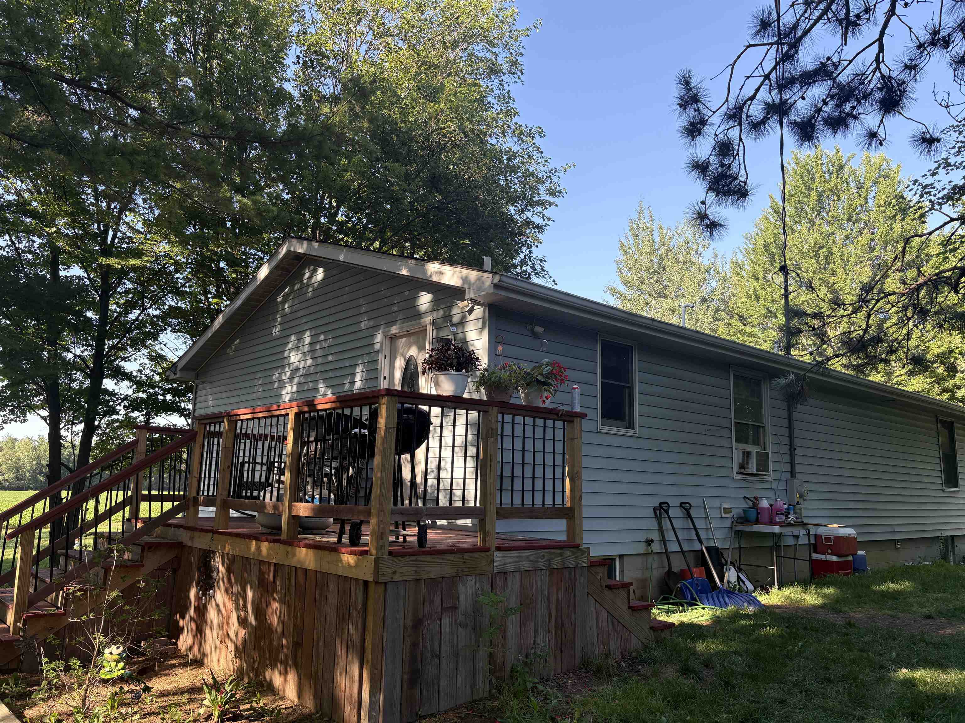 main property photo 26